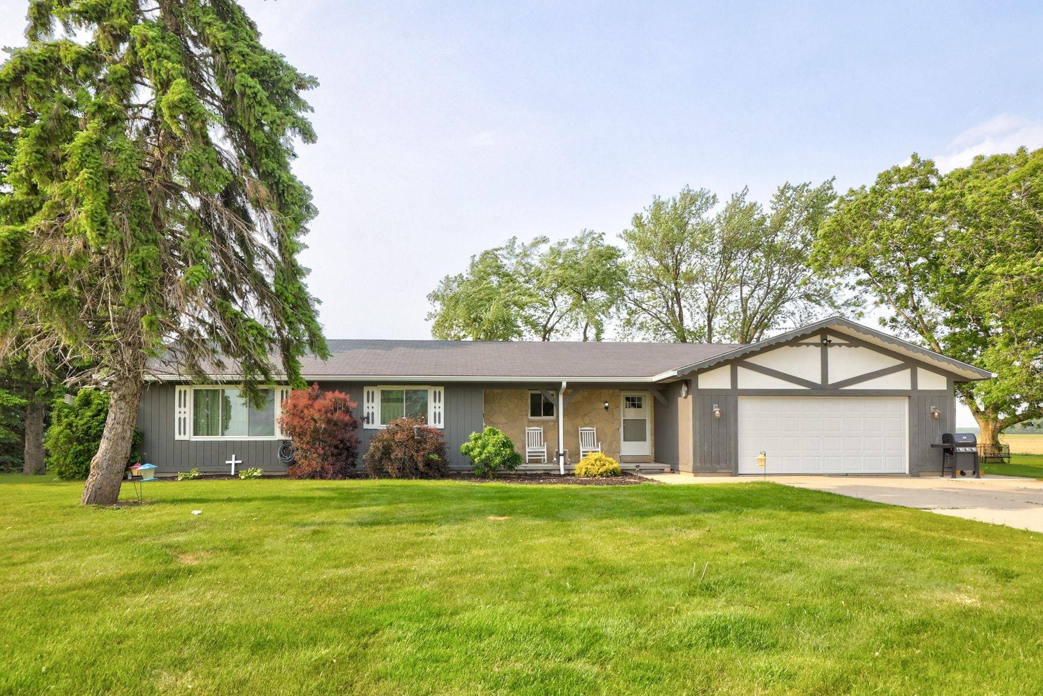 9826 Frankenmuth Road, Vassar, MI 48768