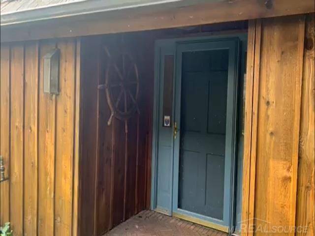Harrison Twp, MI 48045,39470 Lakeshore Drive