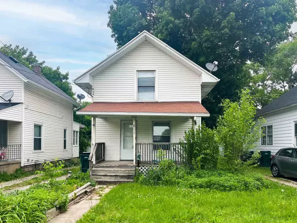 611 E Mount Hope Avenue, Lansing, MI 48910