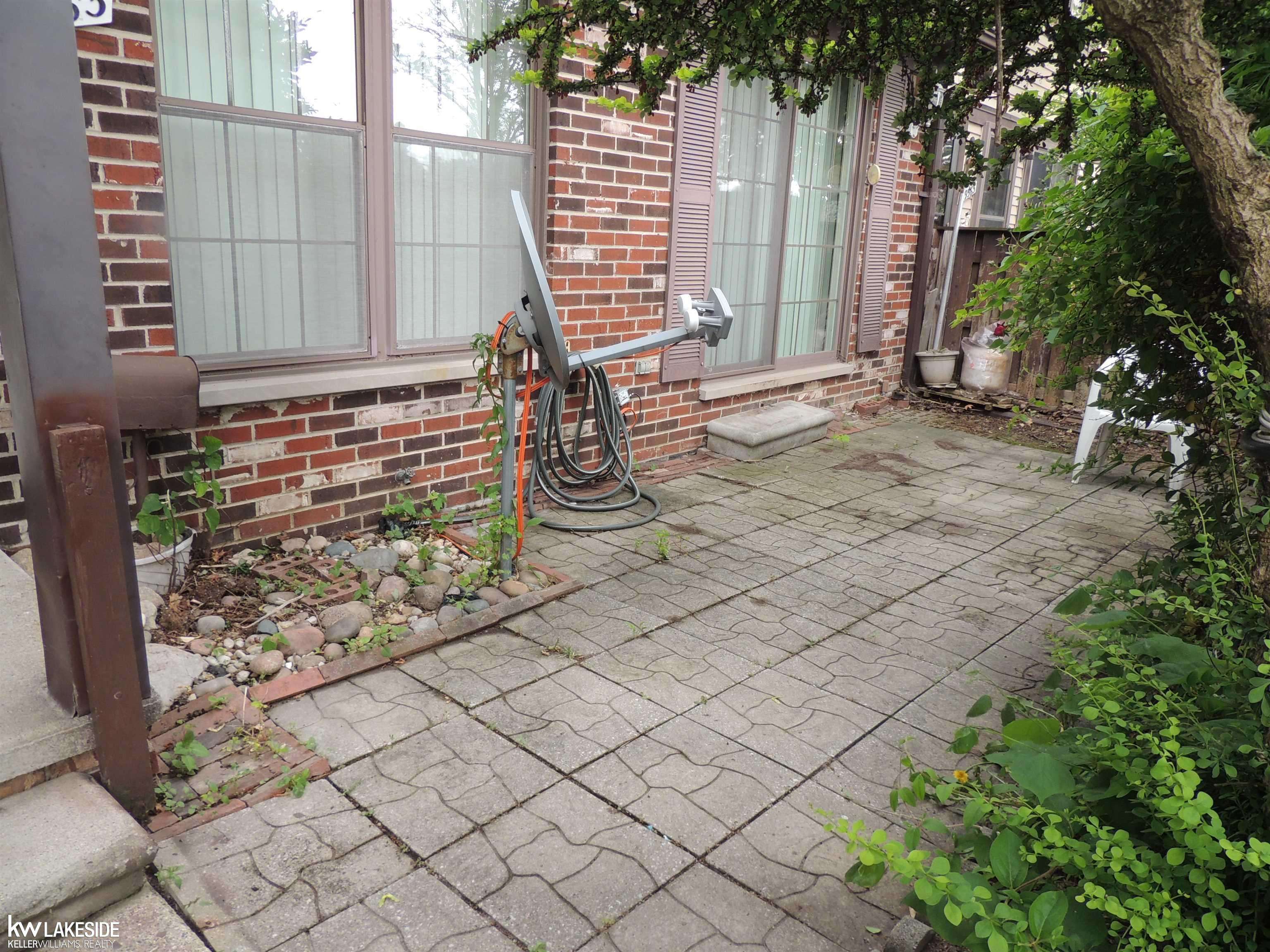Clinton Township, MI 48038,39563 Heatherheath Drive