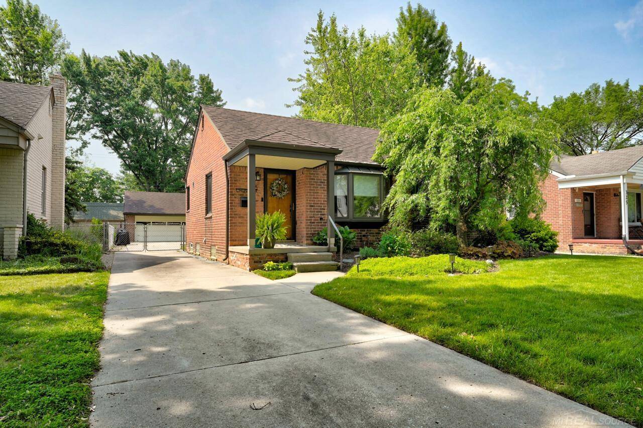 315 Chippewa Street, Clawson, MI 48036