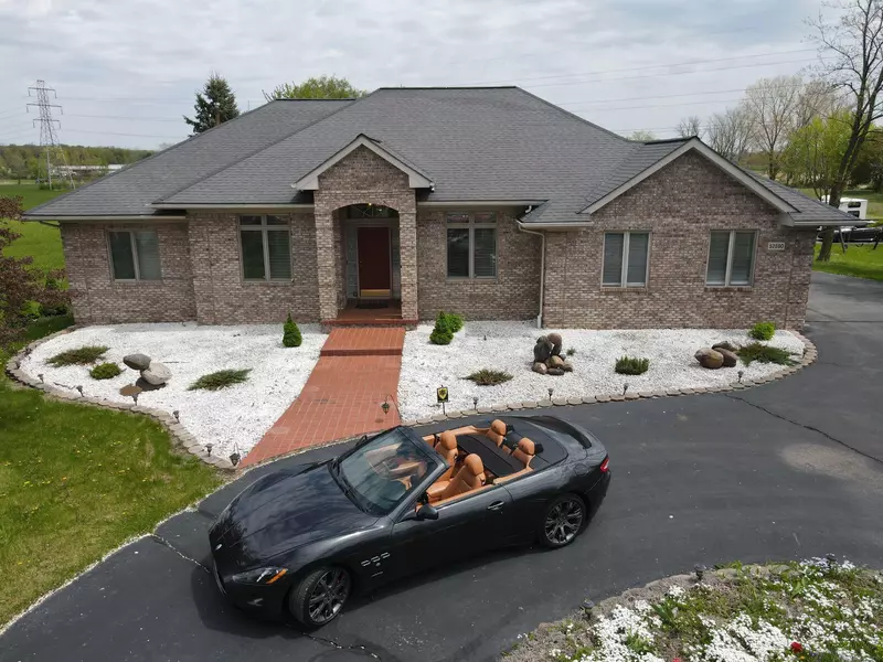 52590 North Avenue, Macomb, MI 48042