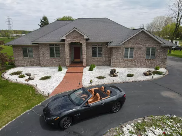 Macomb, MI 48042,52590 North Avenue