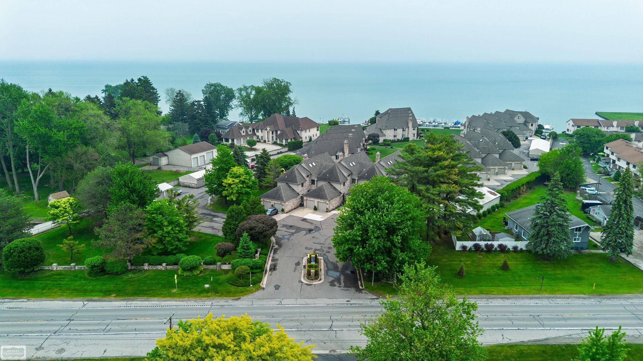 50731 Harbour View Drive, New Baltimore, MI 48047