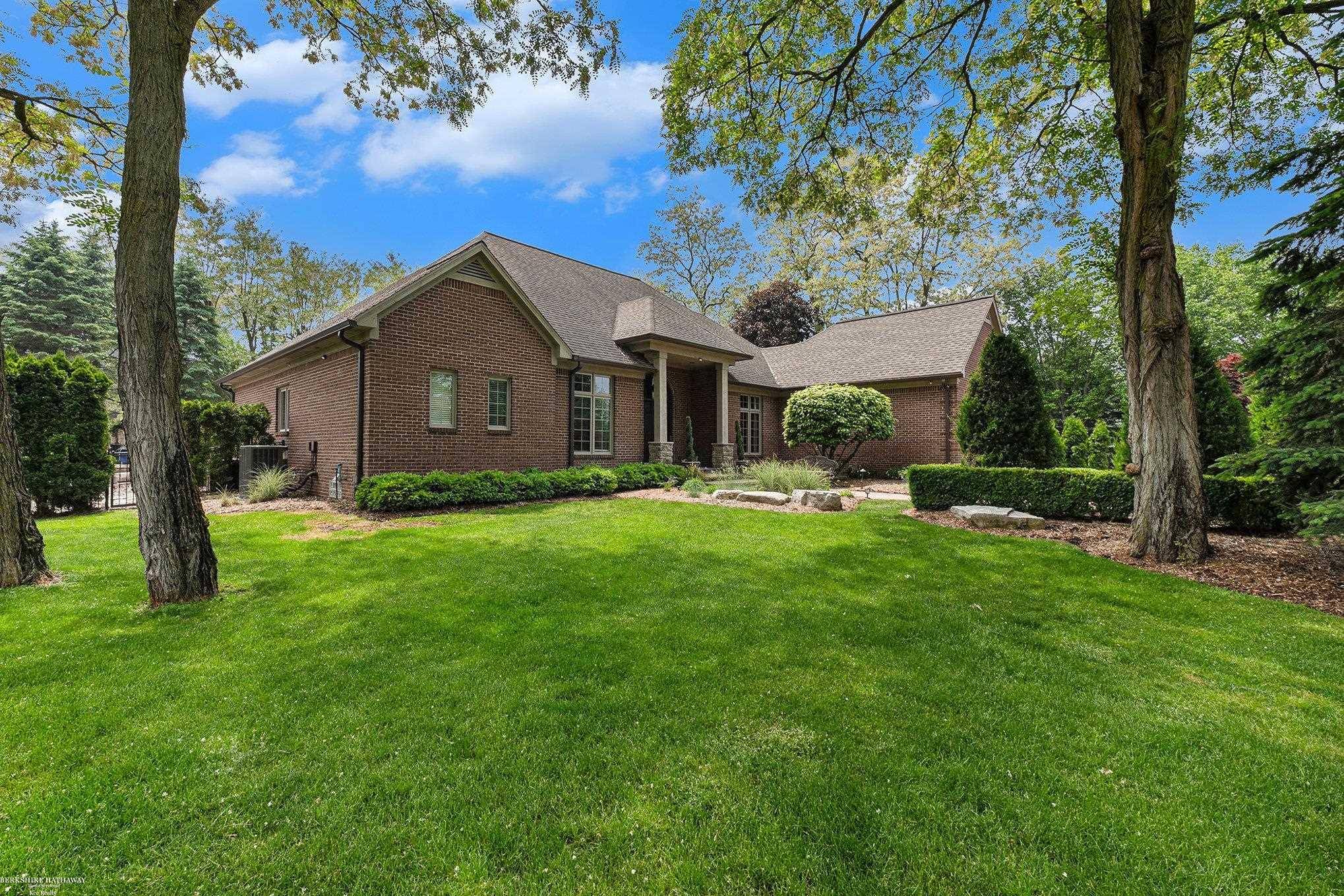 Oxford, MI 48371,1200 Iroquois Trail