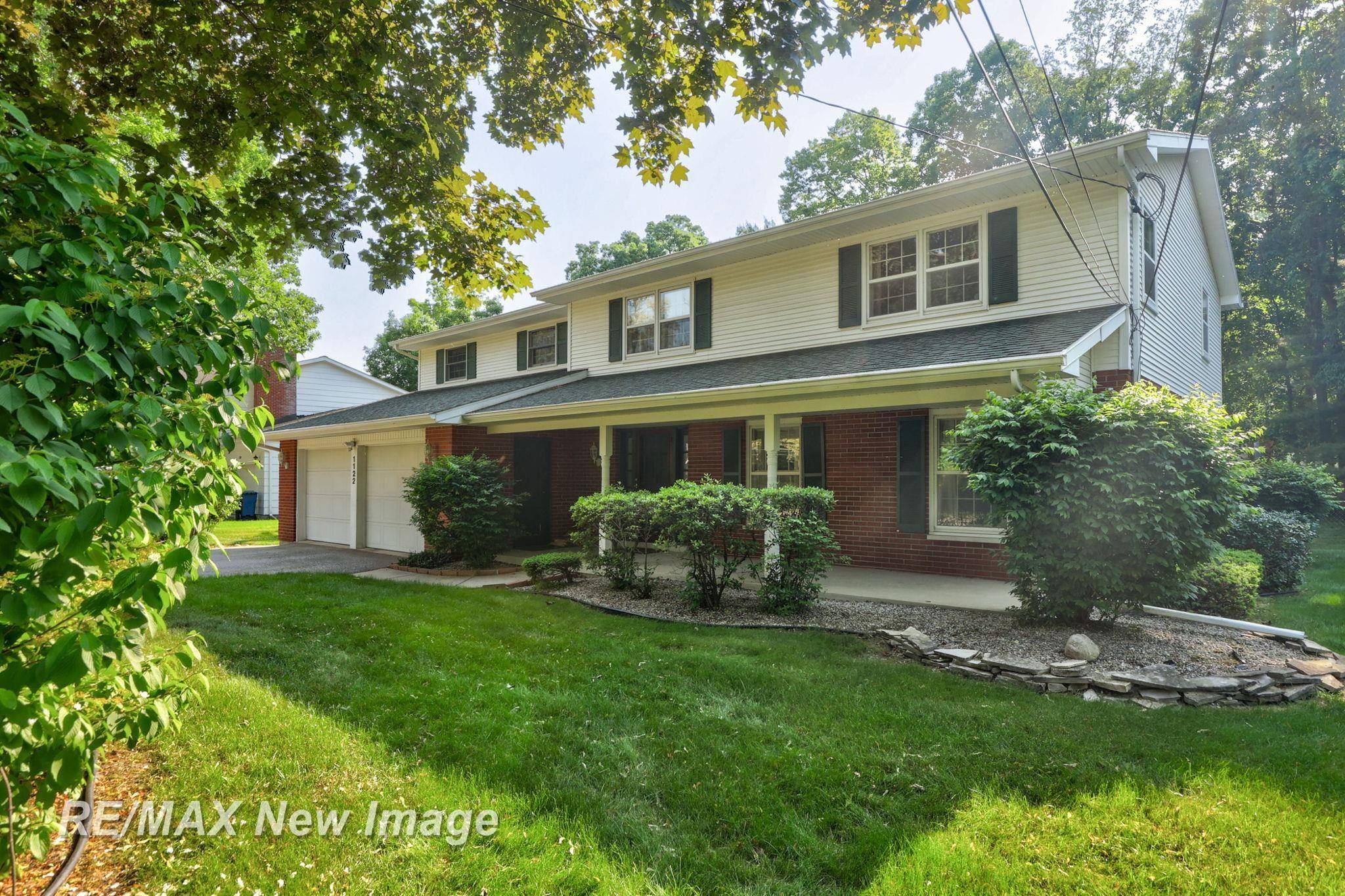 Saginaw, MI 48638,1122 River Forest Drive
