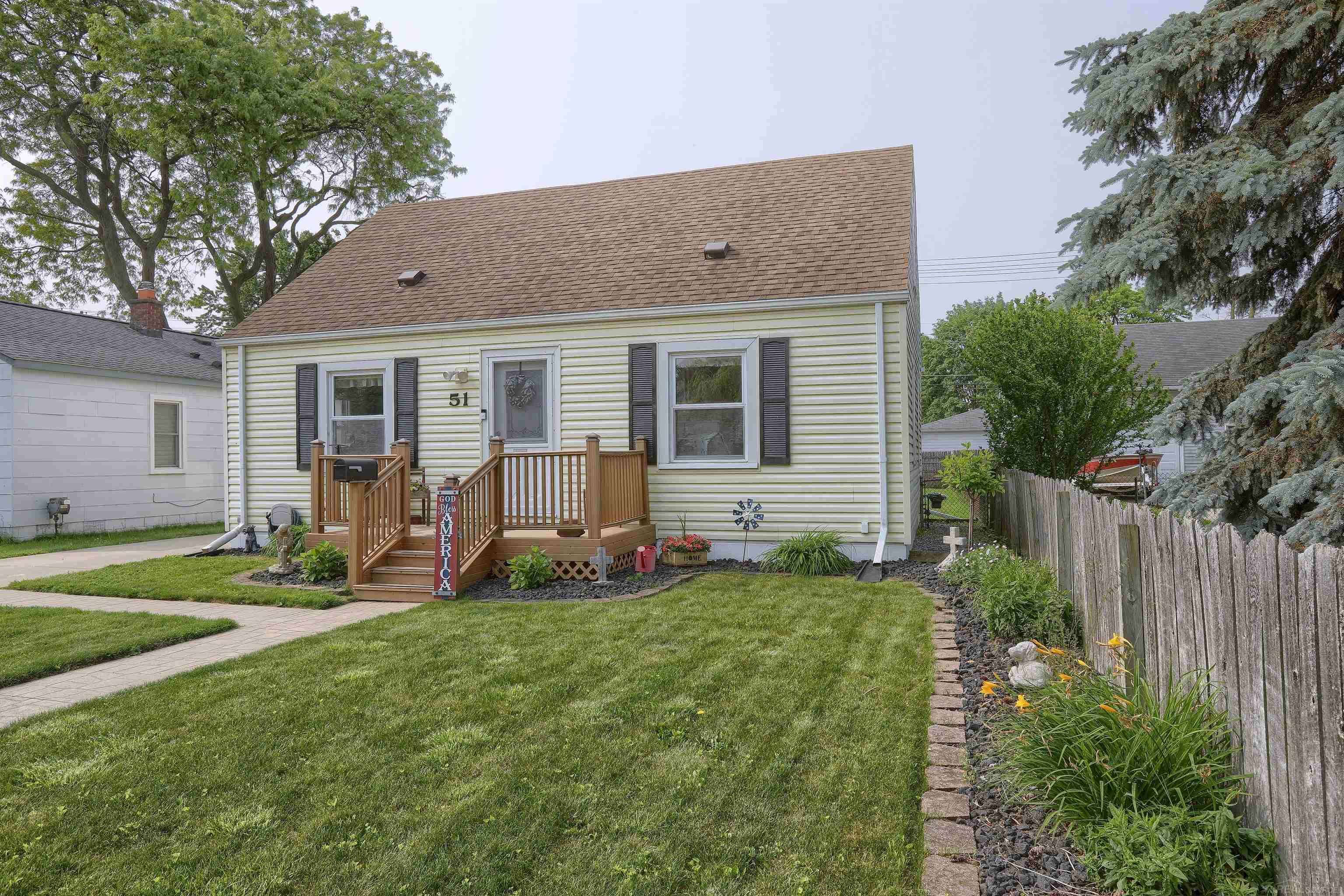 Mount Clemens, MI 48043,51 Leonore Street