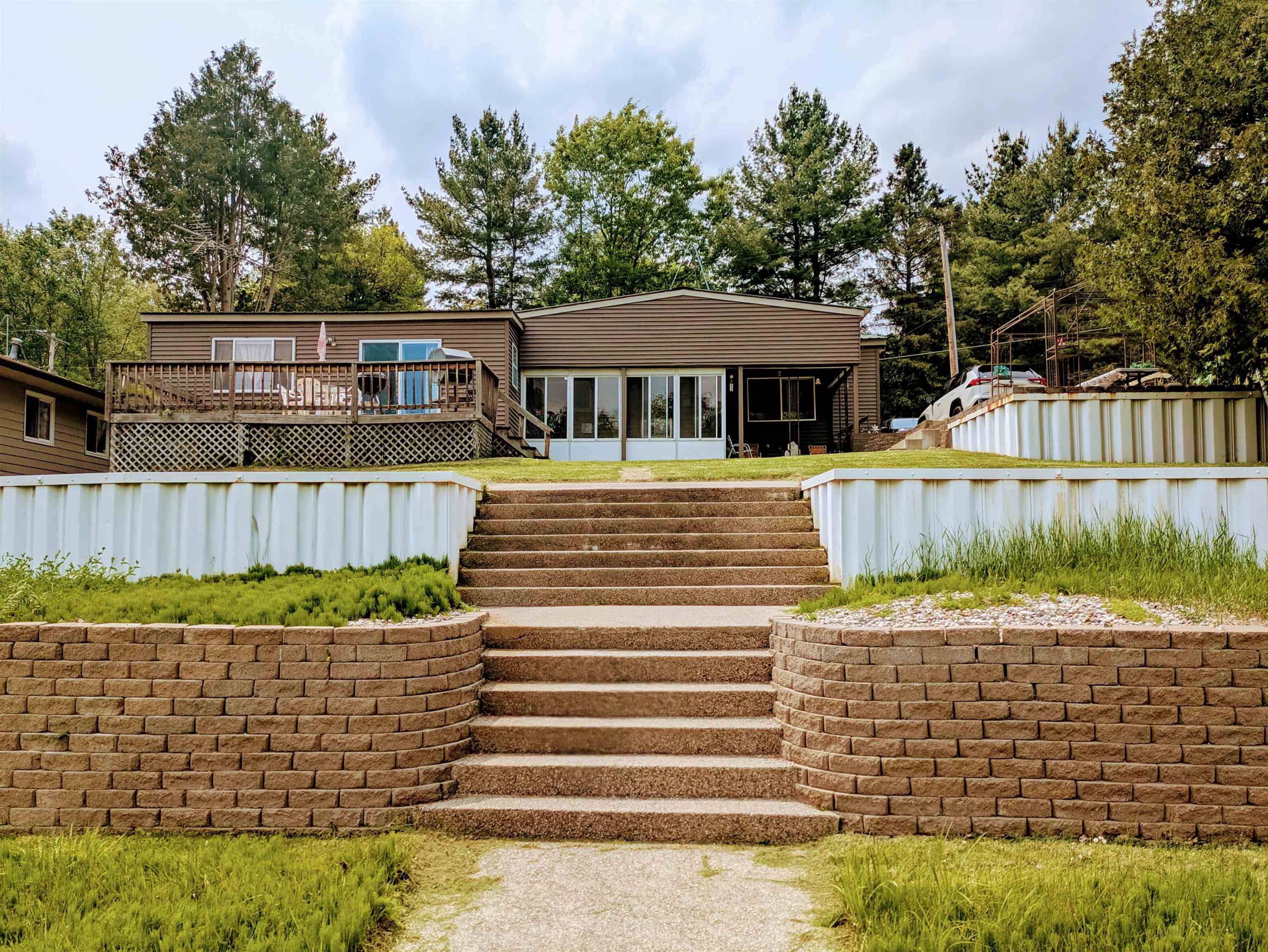 3555 Lakeview Drive, Beaverton, MI 48612