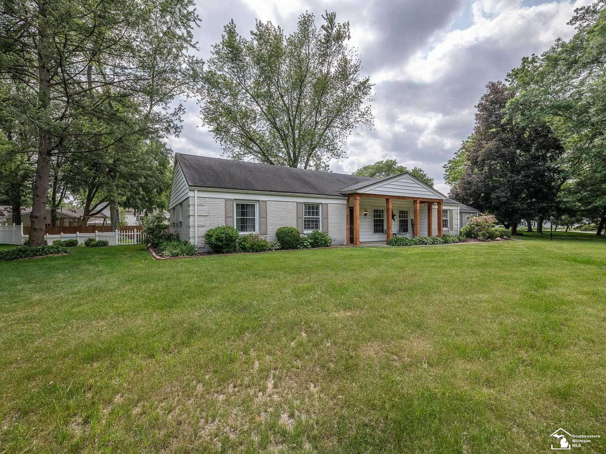 Lambertville, MI 48144,4121 Canterbury Drive