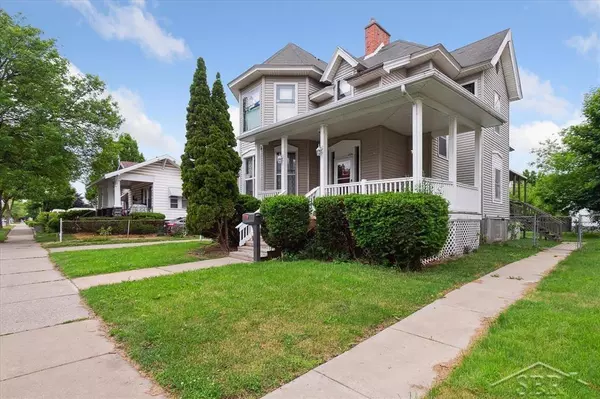 Bay City, MI 48708,224 N Madison Avenue