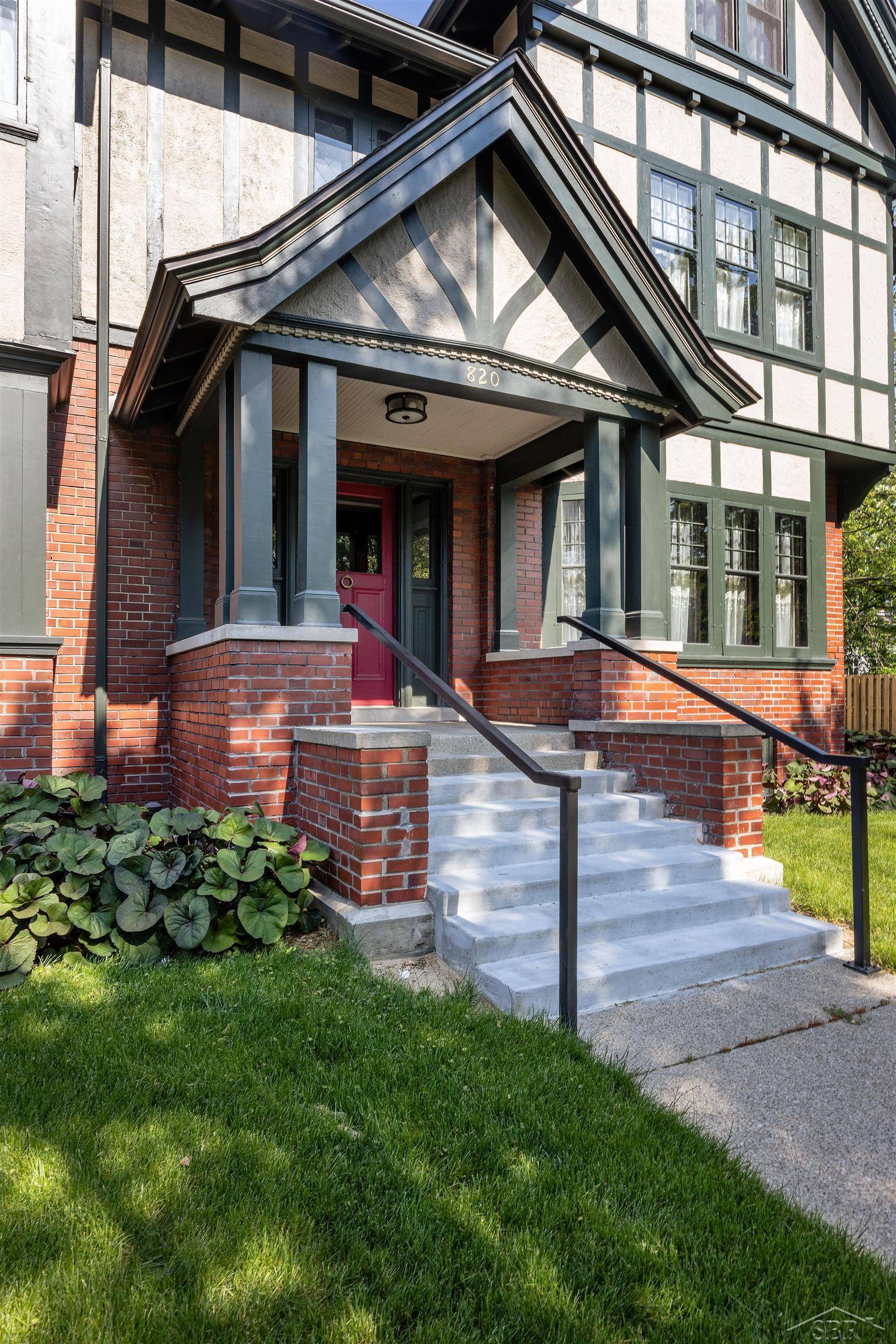 Bay City, MI 48708,820 N Johnson Street