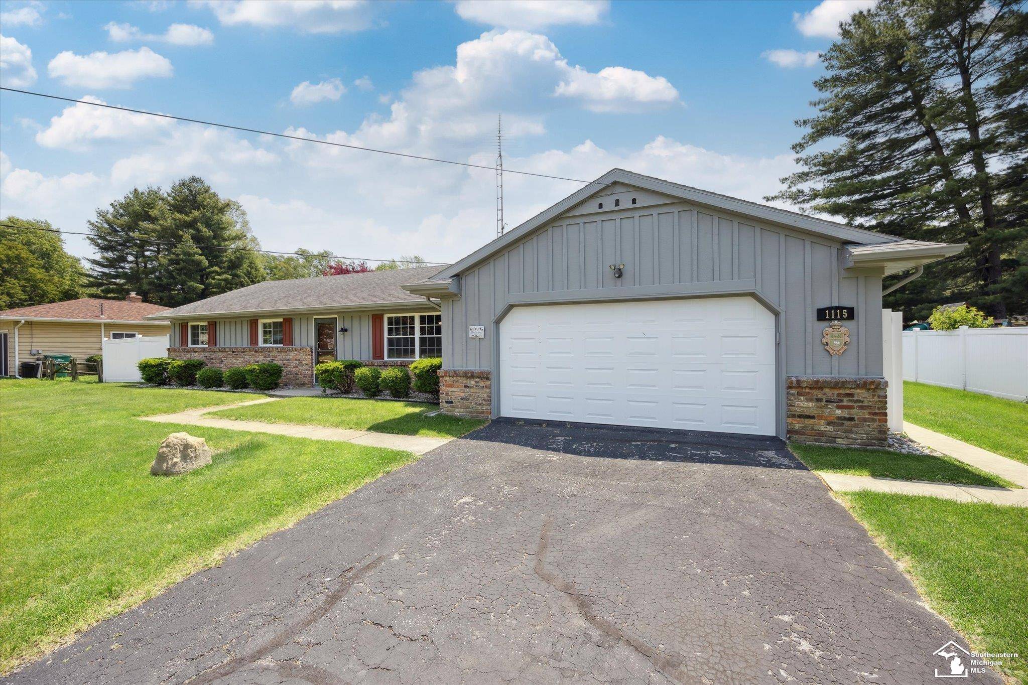 Temperance, MI 48182,1115 Birchwood Drive