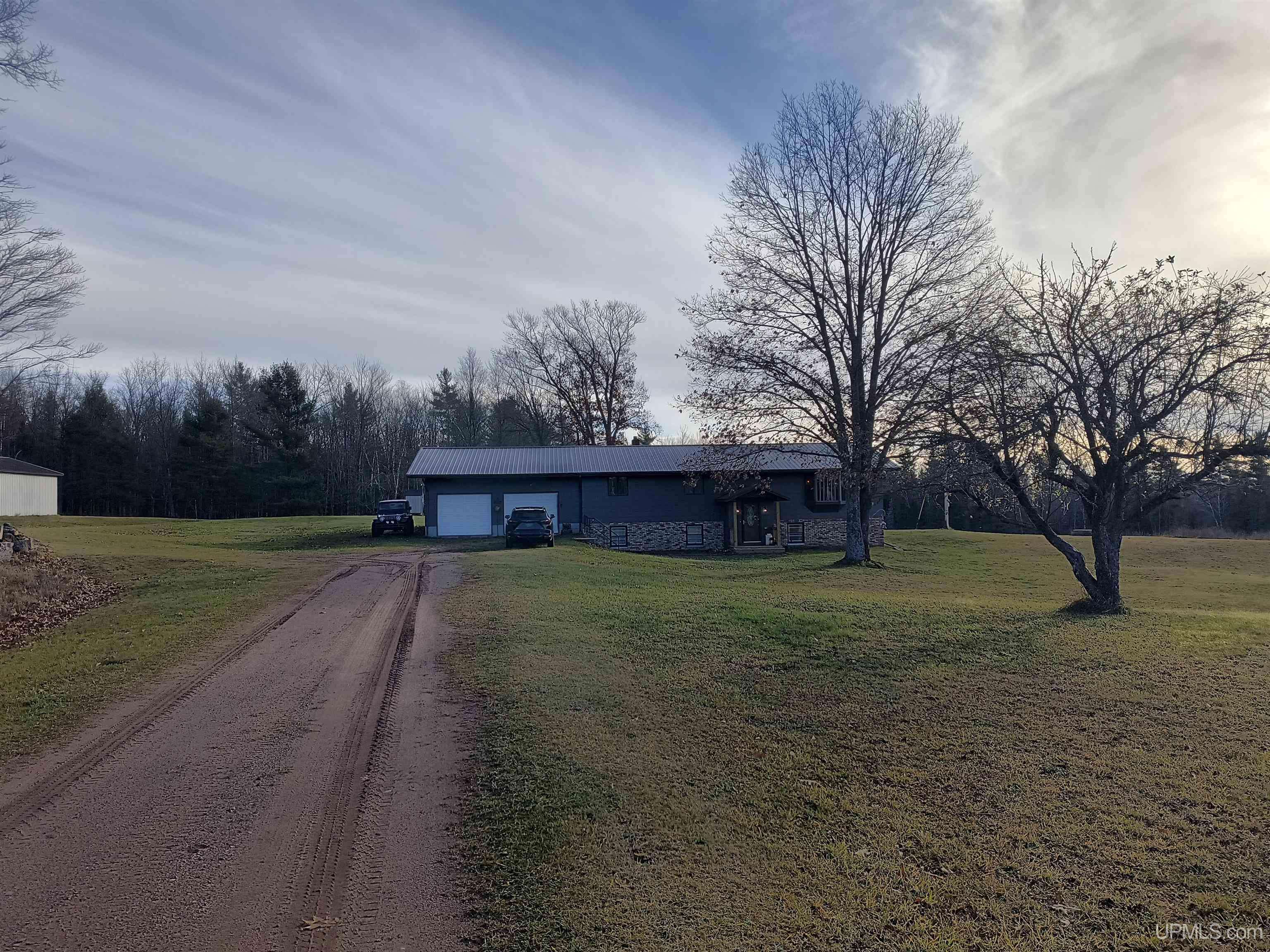 13206 Gardner Road, Trout Creek, MI 49967