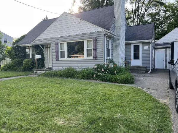 343 Bush Avenue, Grand Blanc, MI 48439