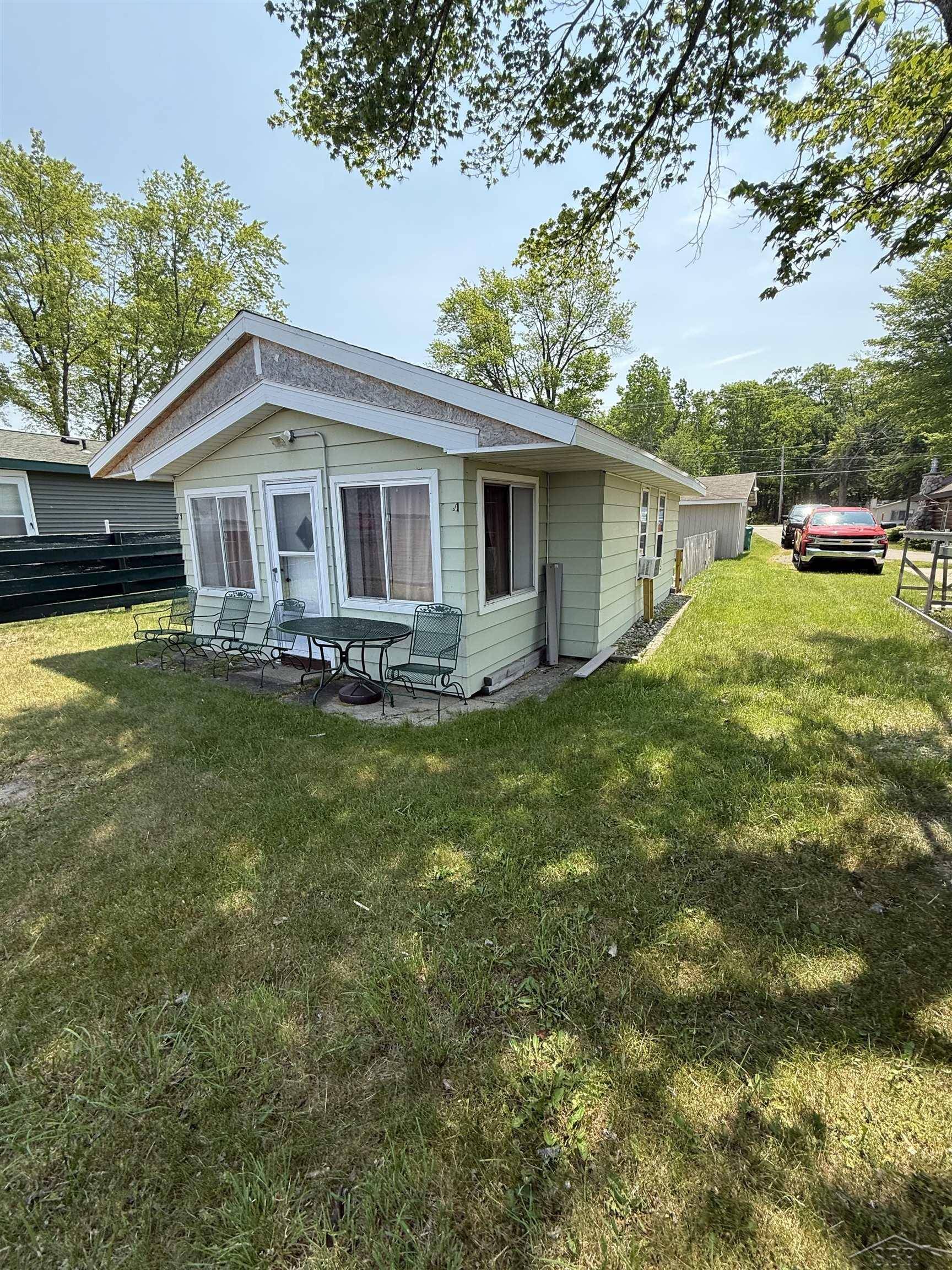 Prudenville, MI 48651,580 W Houghton Lake Drive