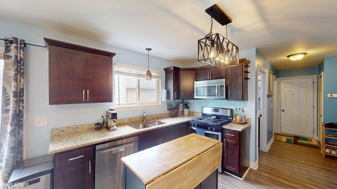 Chesterfield Twp, MI 48047-4533,32872 Birchwood Drive