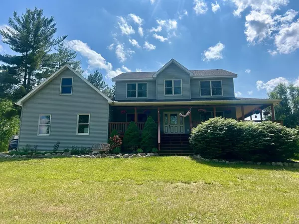 5181 N Stark Road, Hope, MI 48628