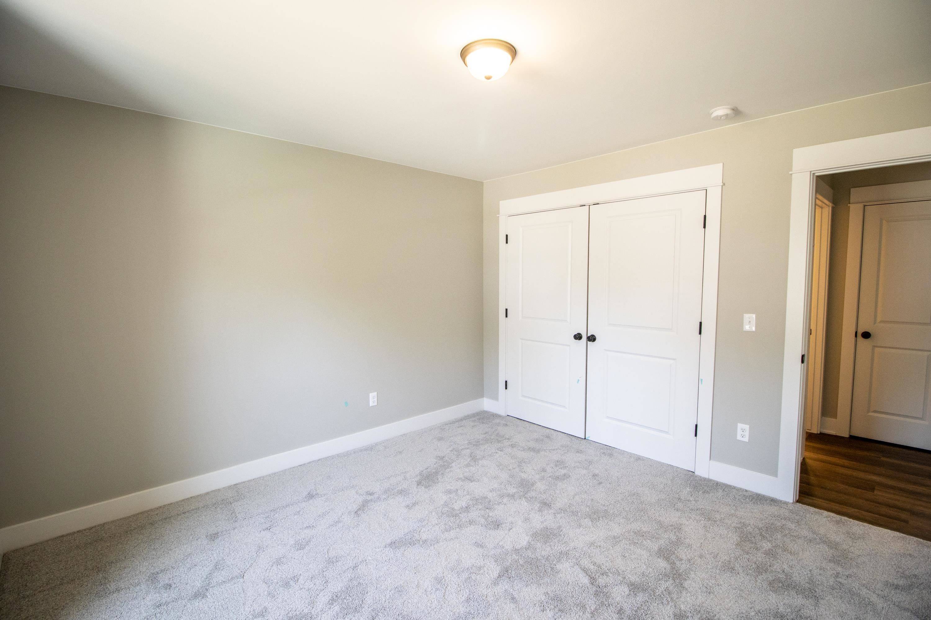 Clio, MI 48420,11449 Hidden Oaks Drive