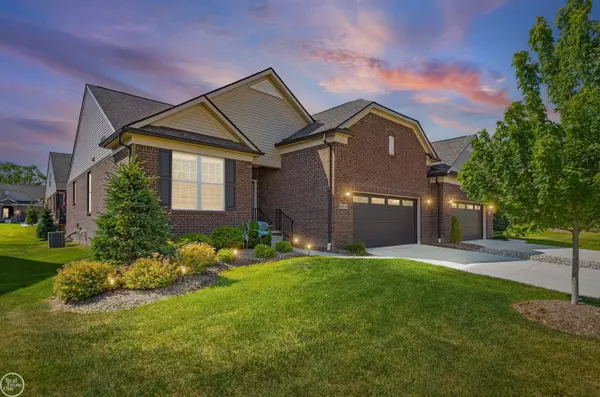 40625 Tulip Trace, Clinton Township, MI 48036