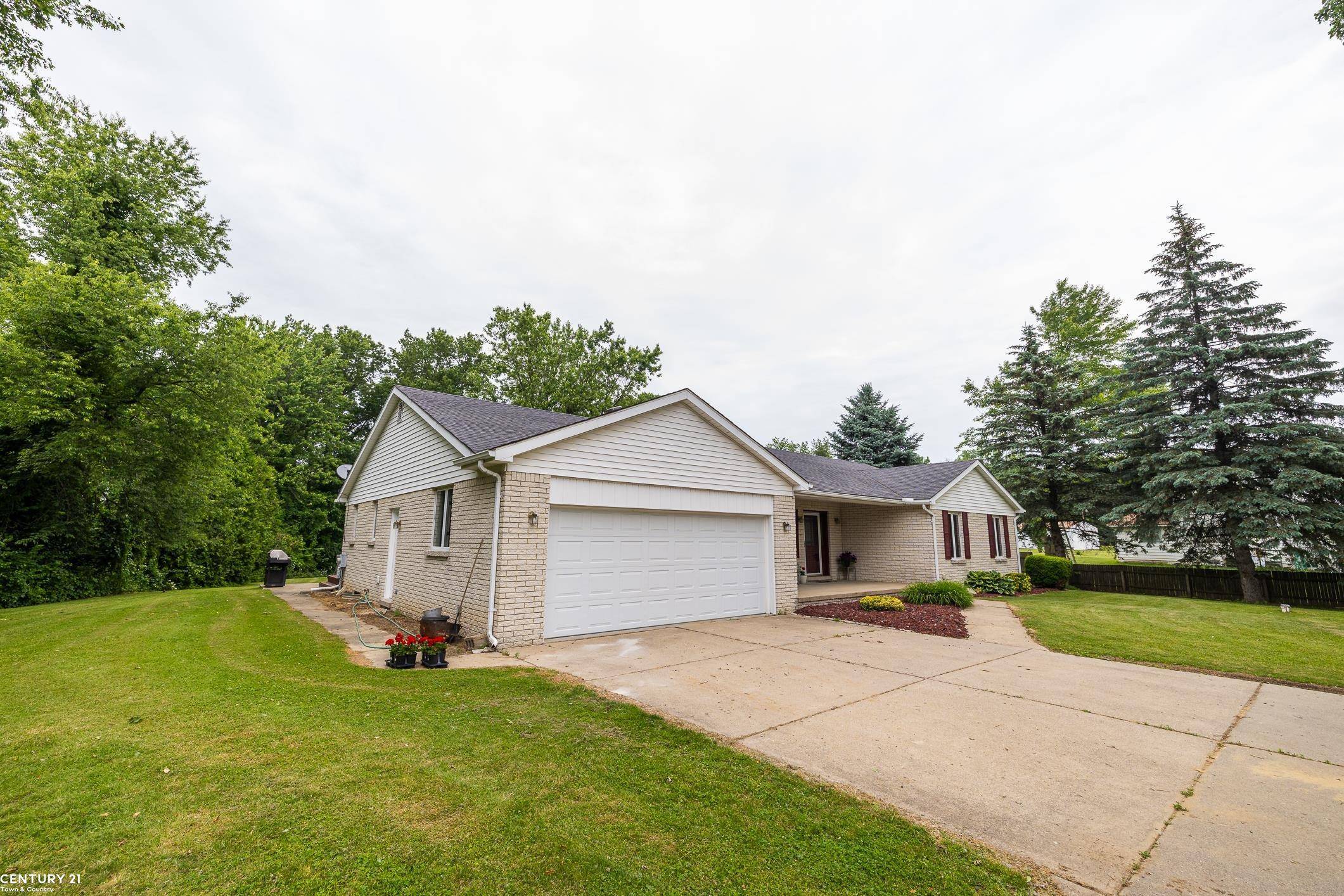 Lake Orion, MI 48362,1540 W Clarkston Road