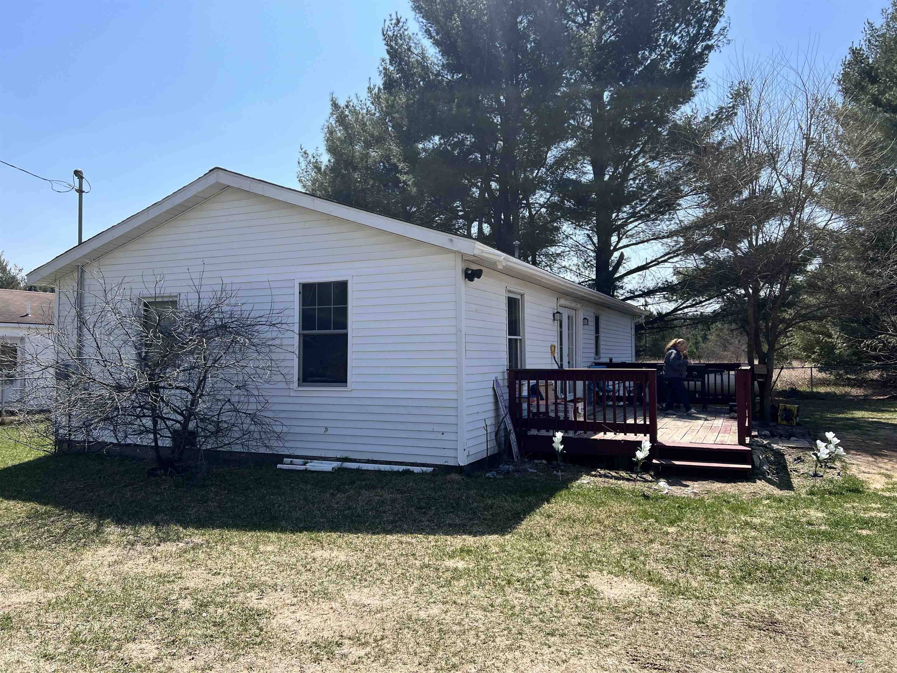 8710 E Townline Lake Road, Harrison, MI 48625
