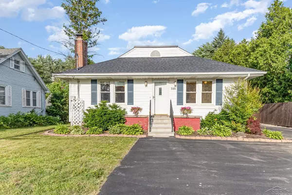 395 S Center Road, Saginaw, MI 48638