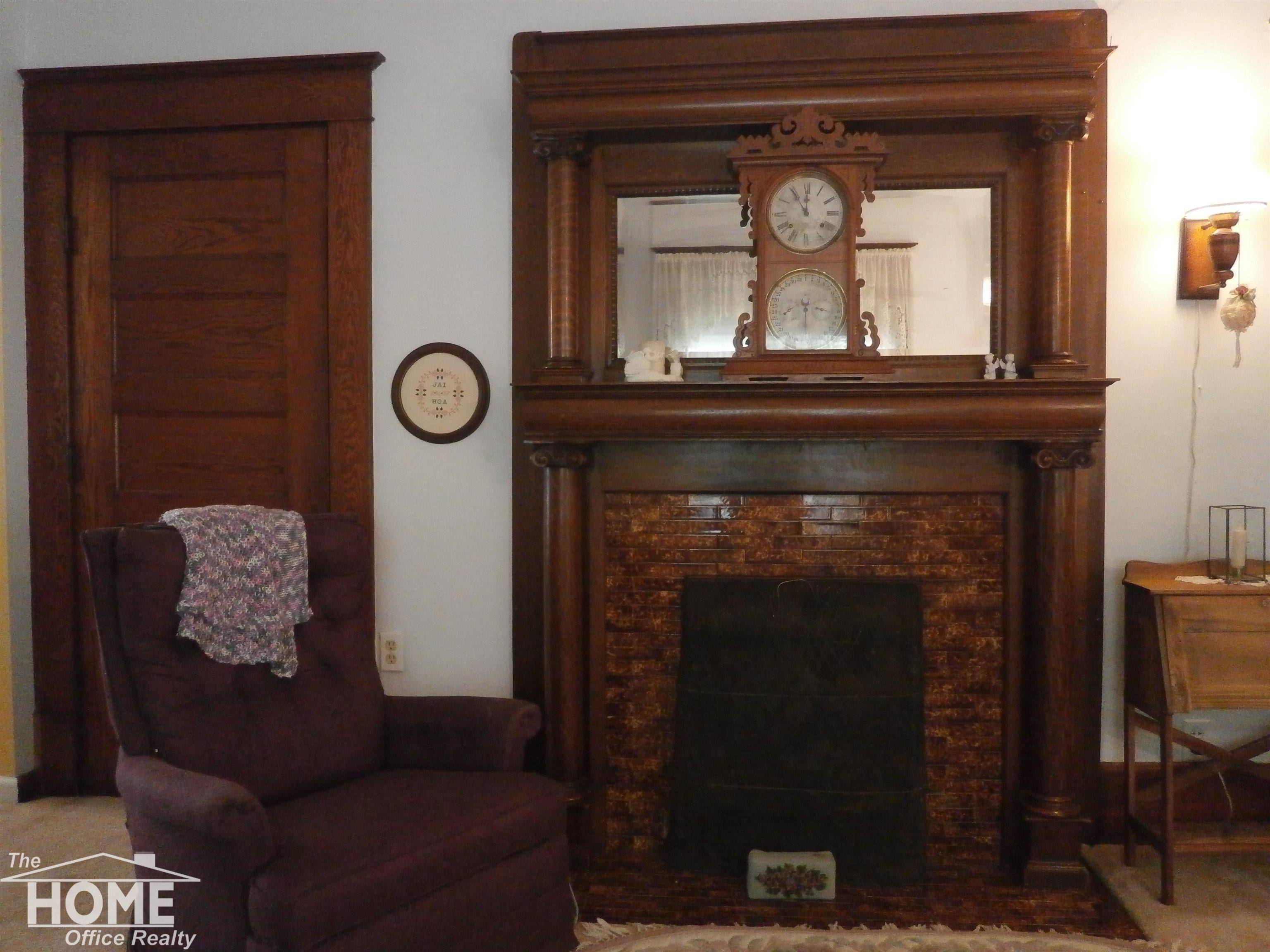 Owosso, MI 48867,203 E King Street