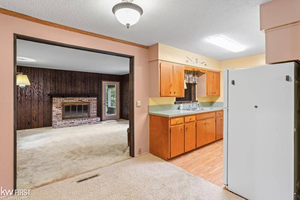 Swartz Creek, MI 48473,5232 Maple Avenue