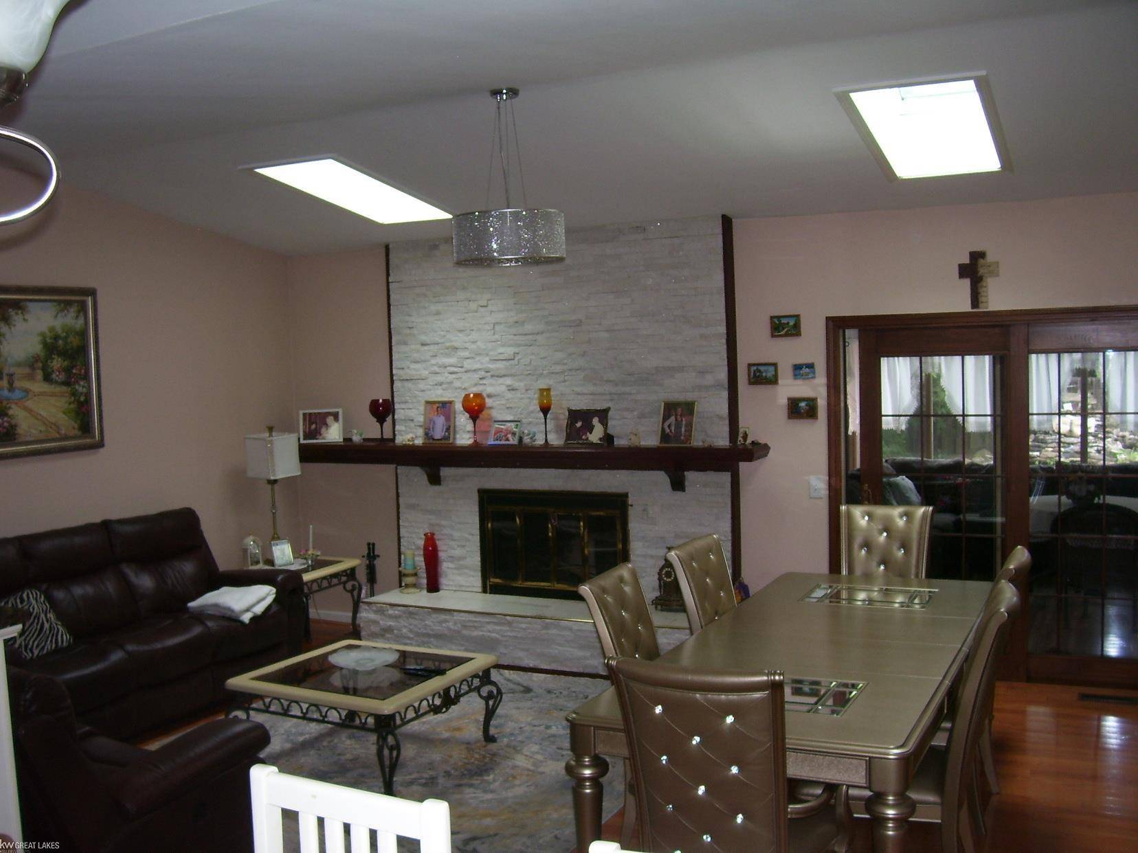 Clinton Township, MI 48038,16447 Woodstream Drive