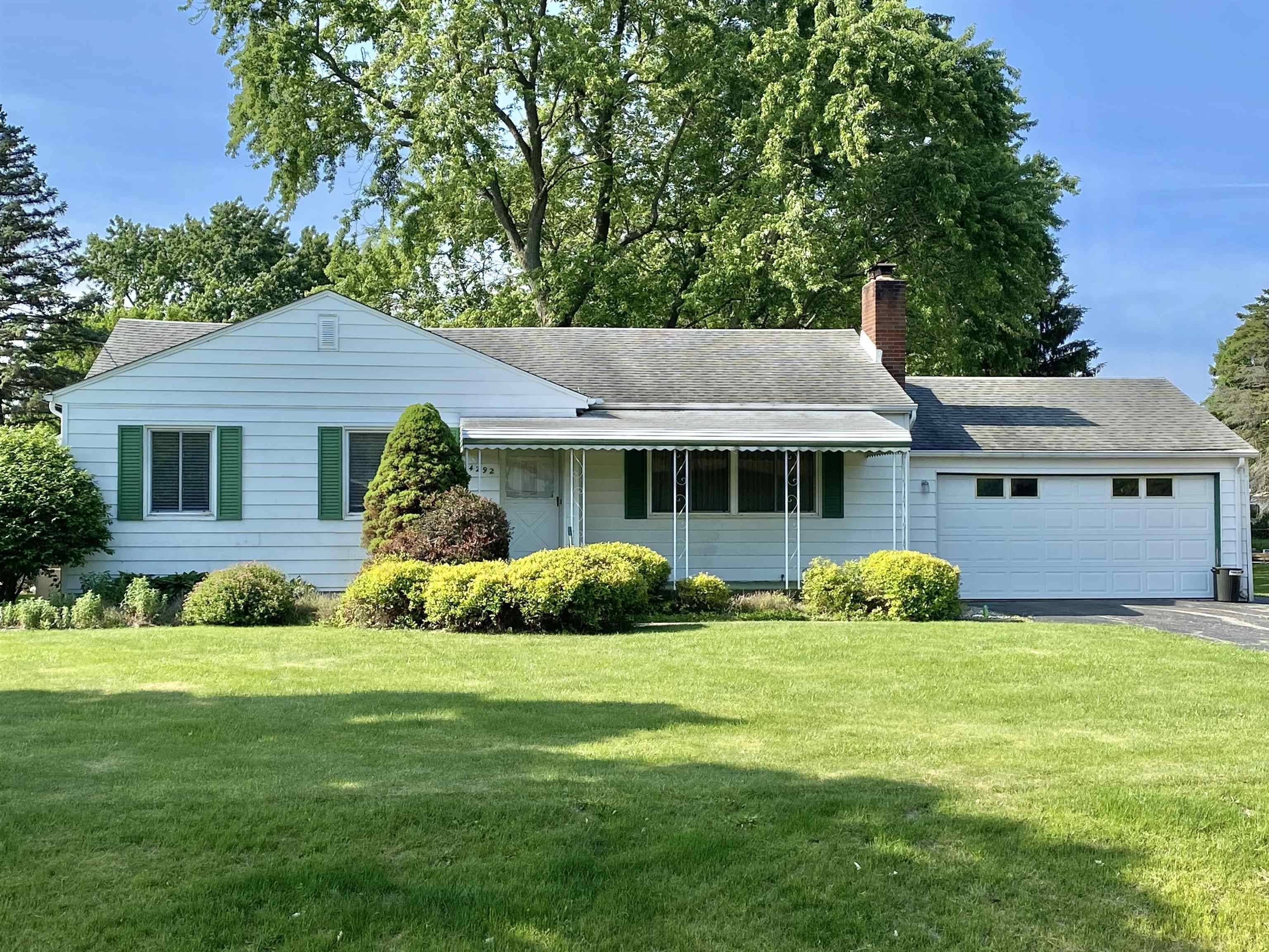 4292 Risedorph Street, Burton, MI 48509