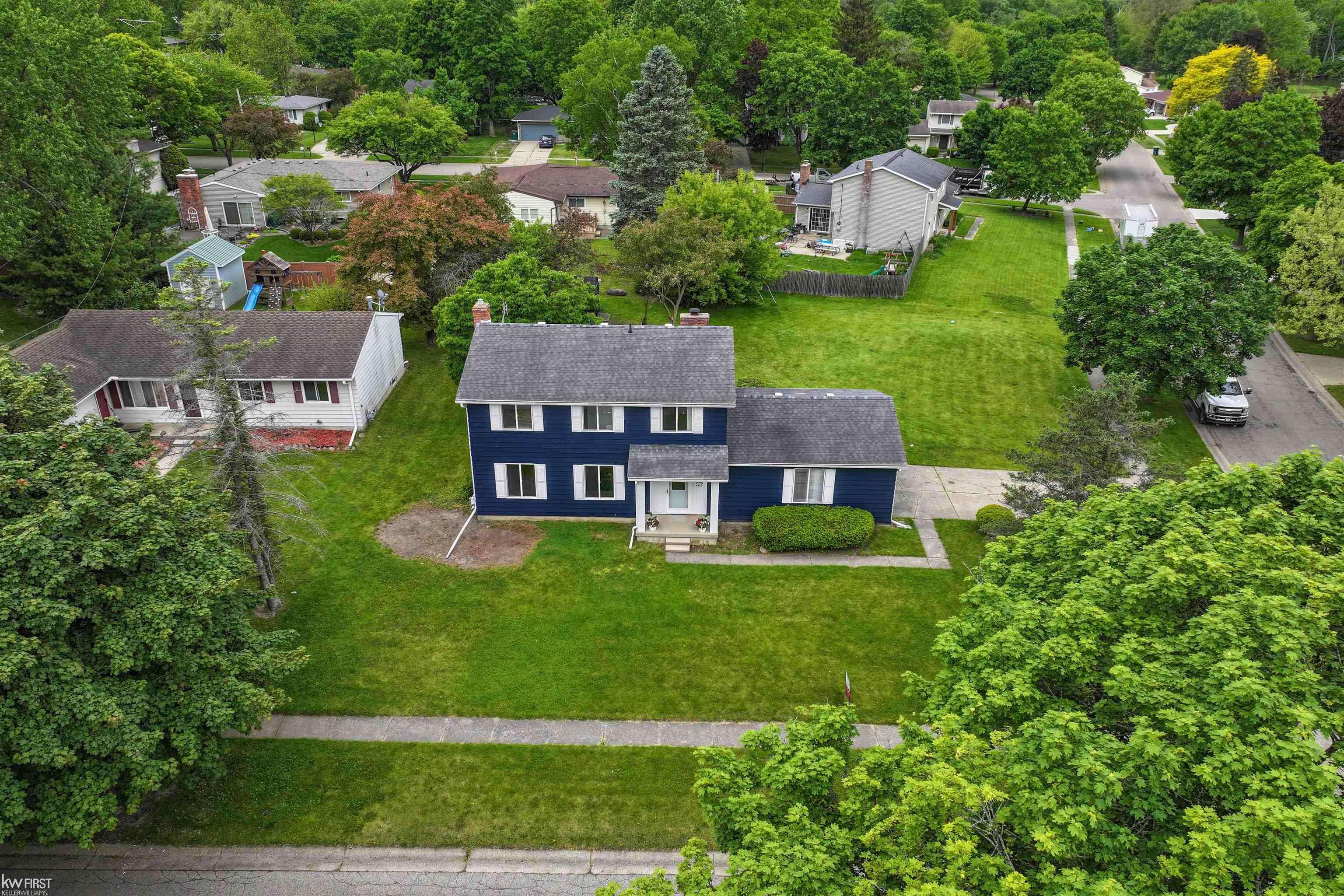406 Windmill Point, Flushing, MI 48433