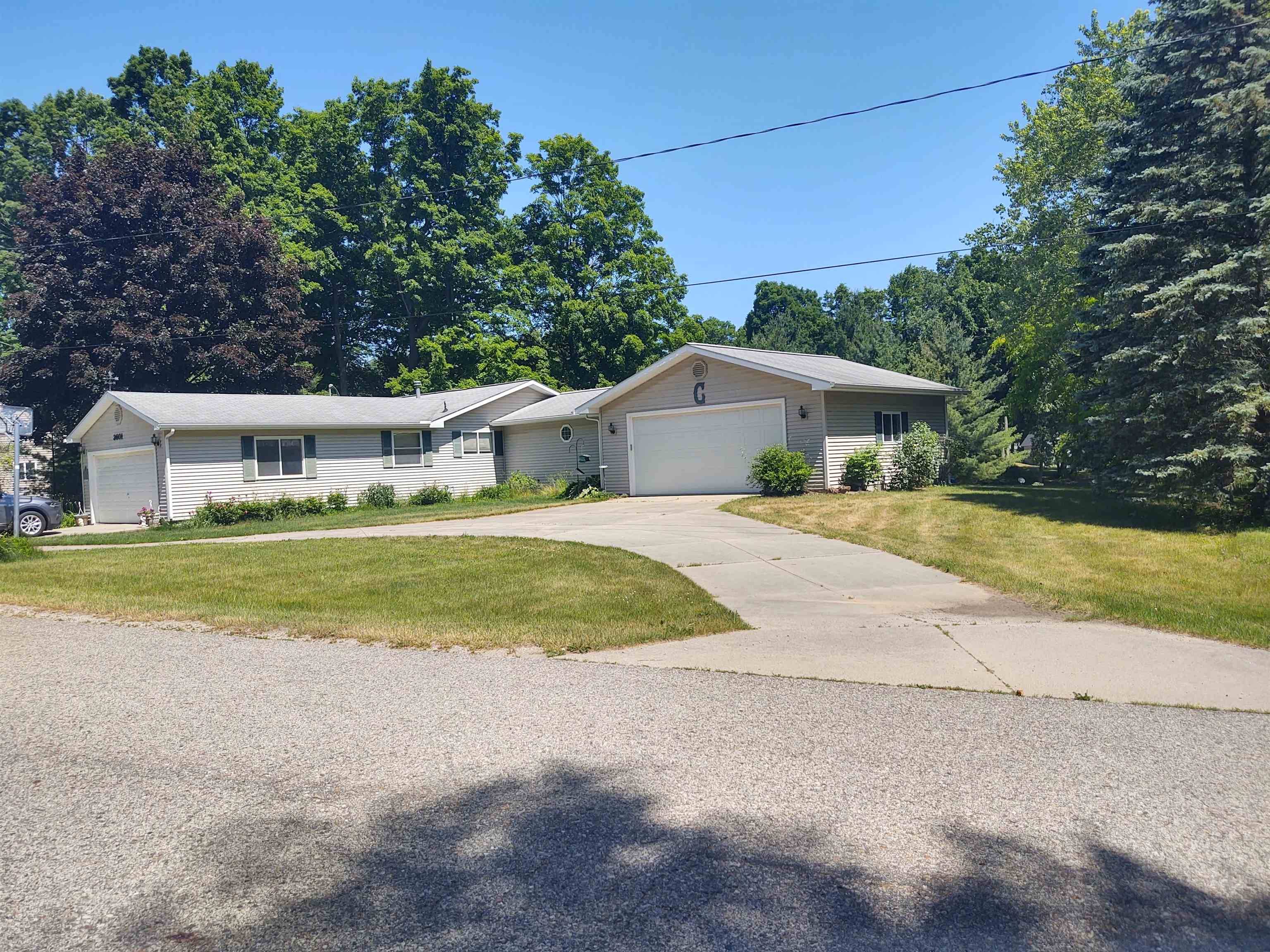 Farwell, MI 48622,3601 Huckleberry Trail