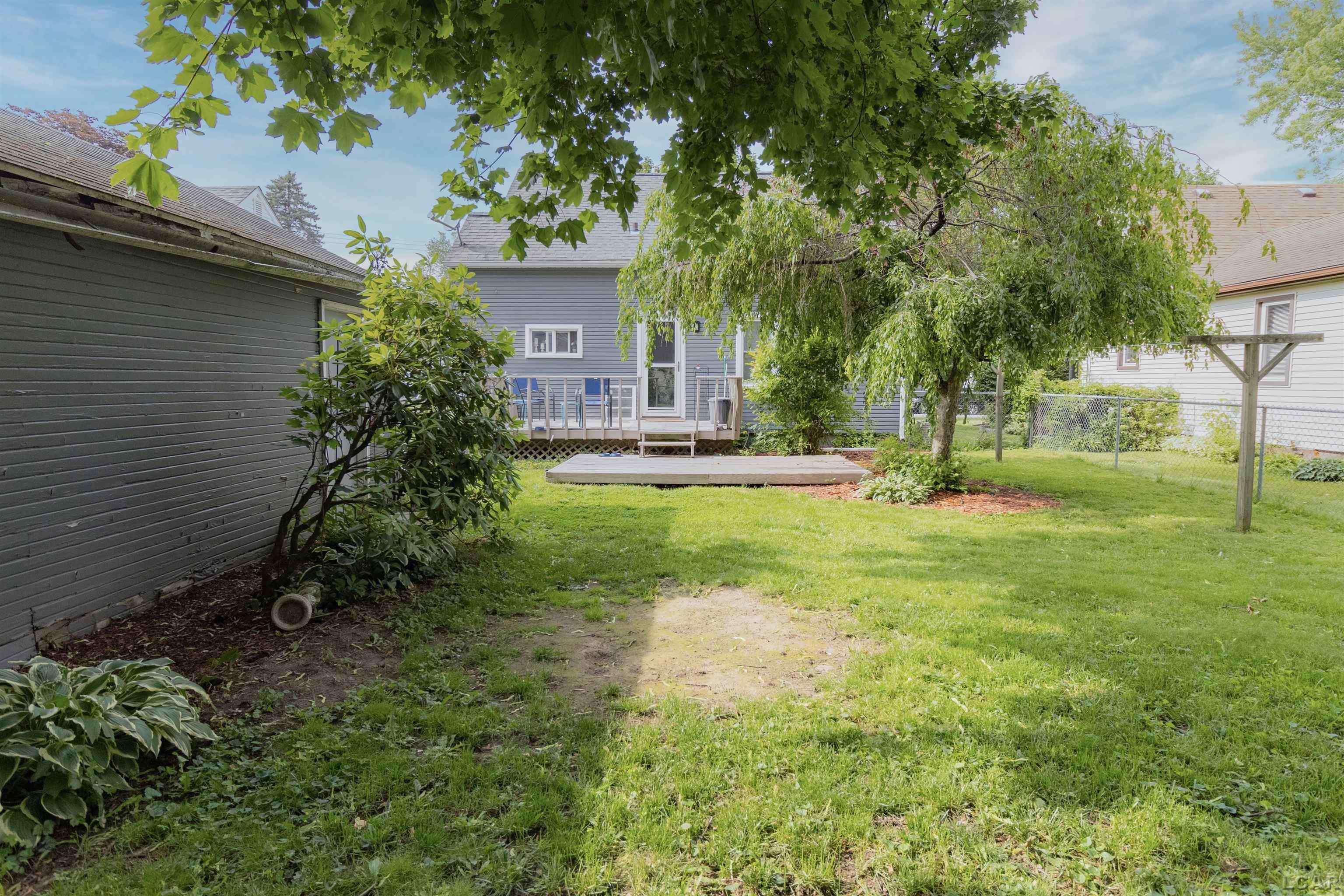 Adrian, MI 49221,1103 Petoskey Court