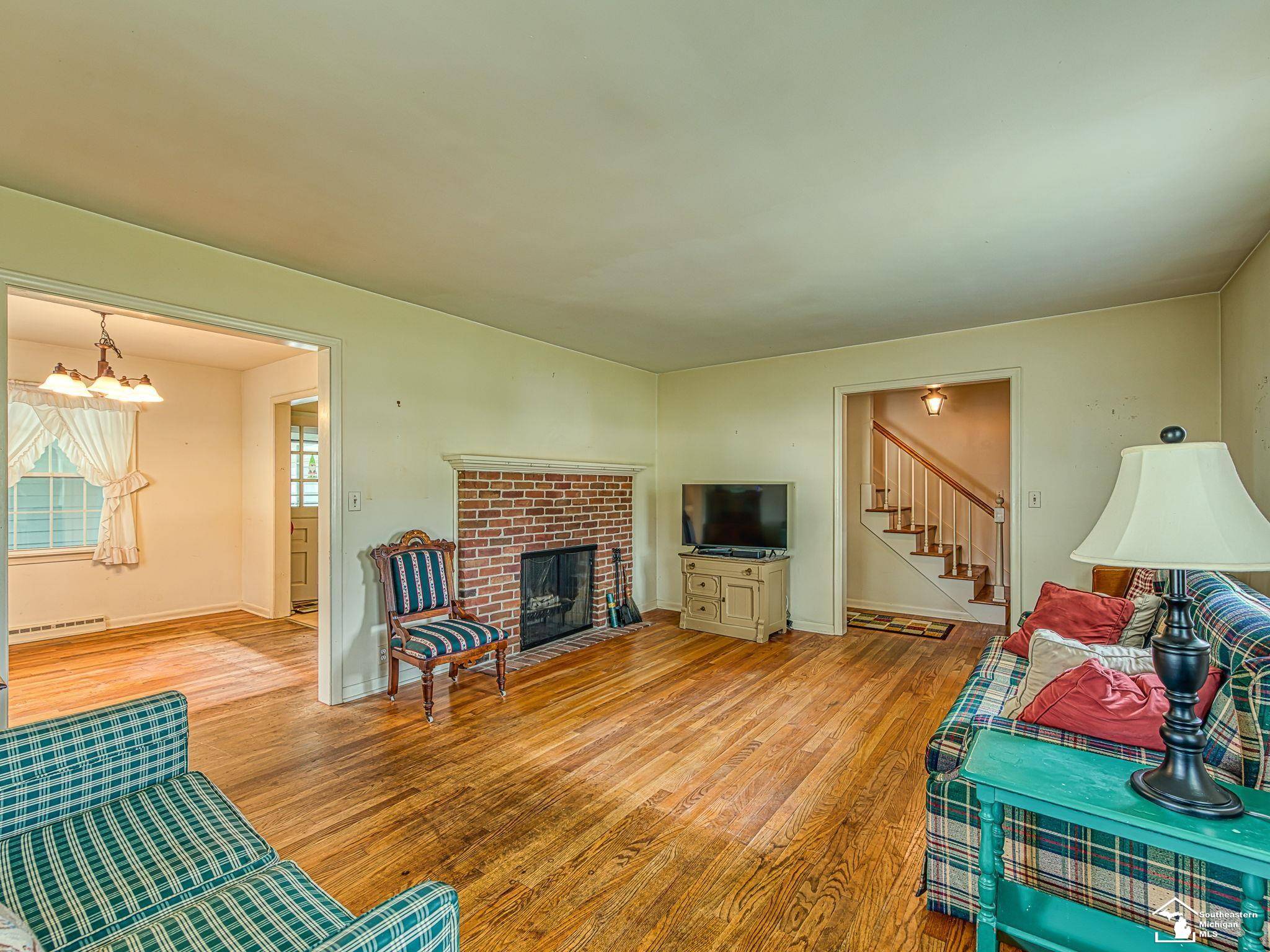 Monroe, MI 48161,5014 Redwood Street