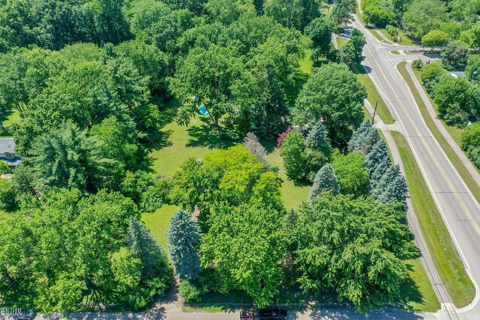Rochester Hills, MI 48309,1755 W Avon Road