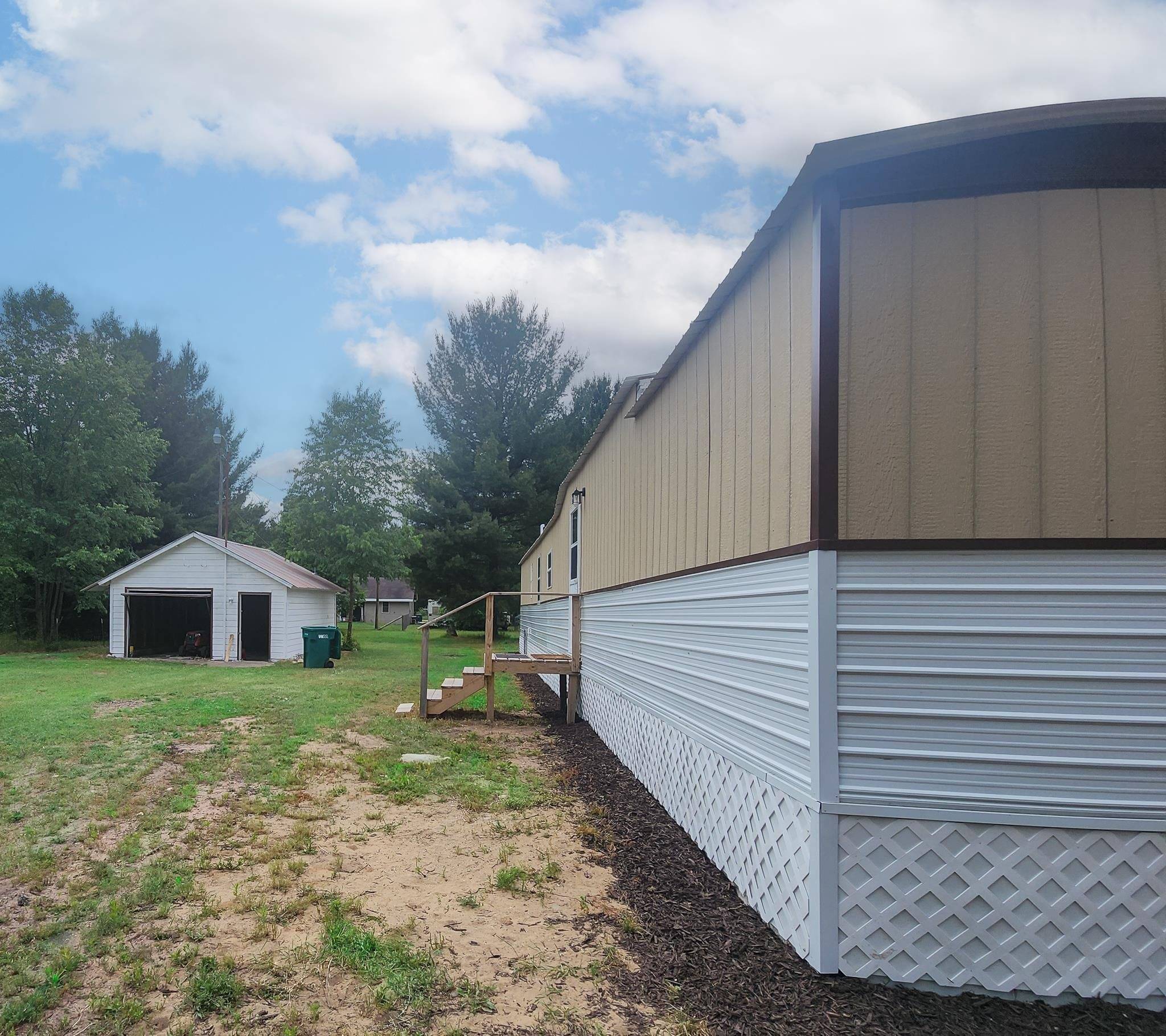 Harrison, MI 48625,630 N Bass Lake Avenue