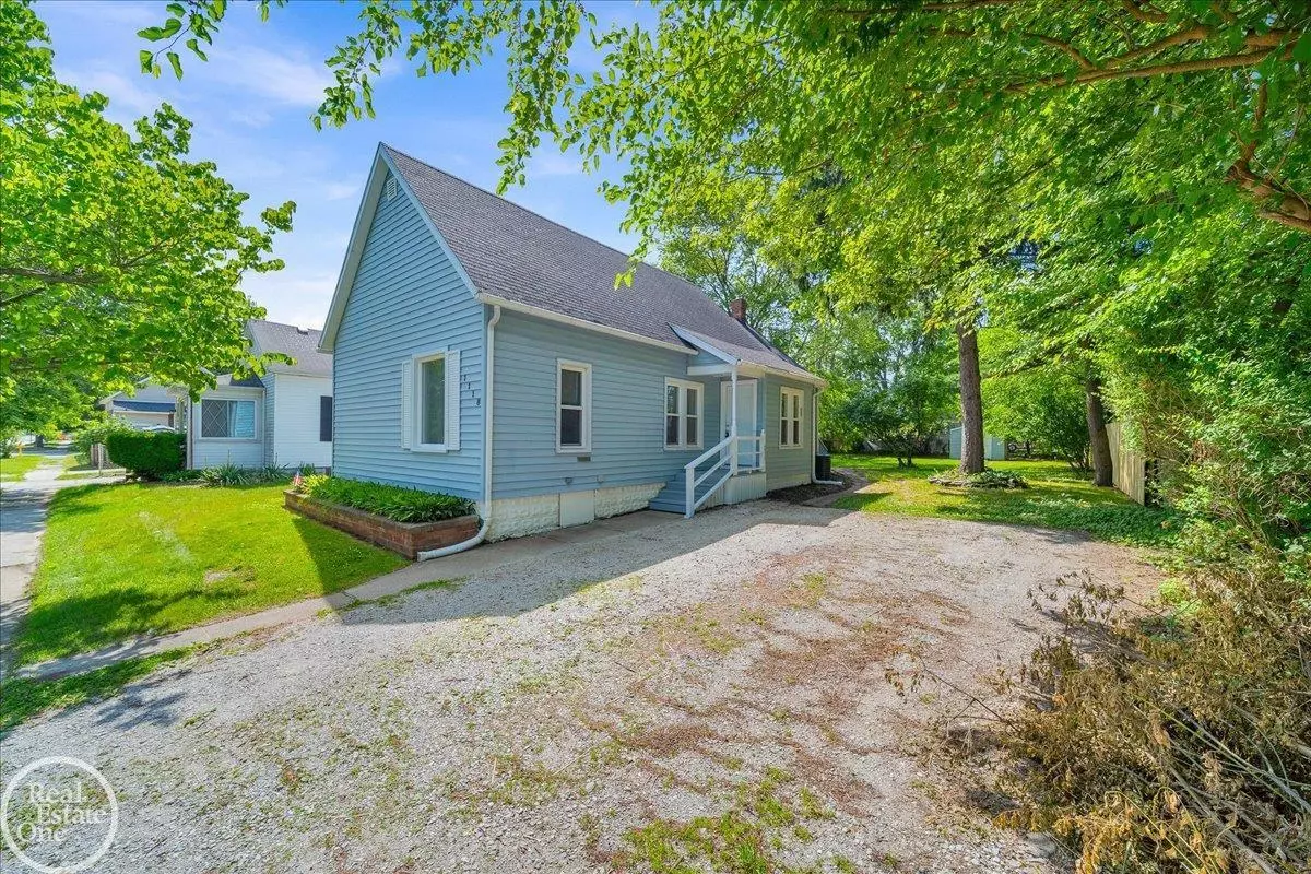 Port Huron, MI 48060,1118 Bancroft Street