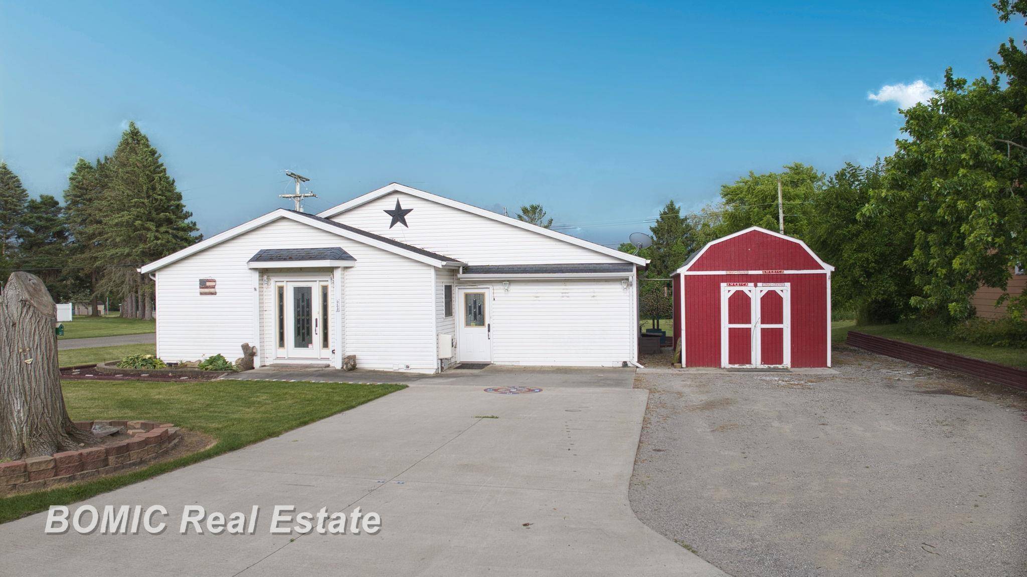 953 Day Road, Vassar, MI 48768