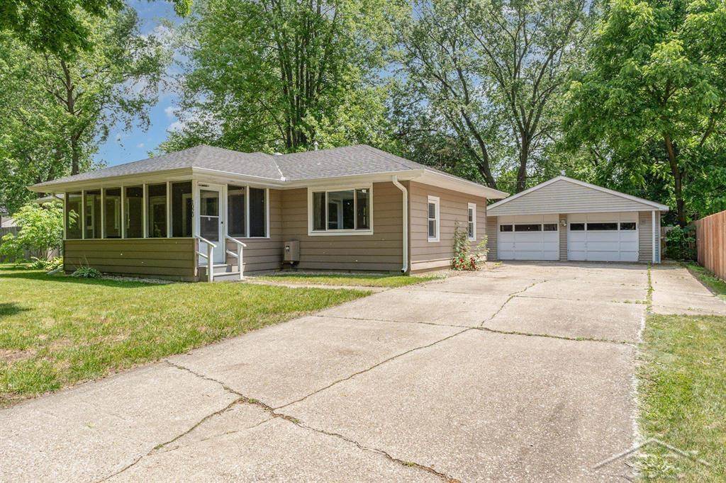 1020 Wyllys Street, Midland, MI 48642