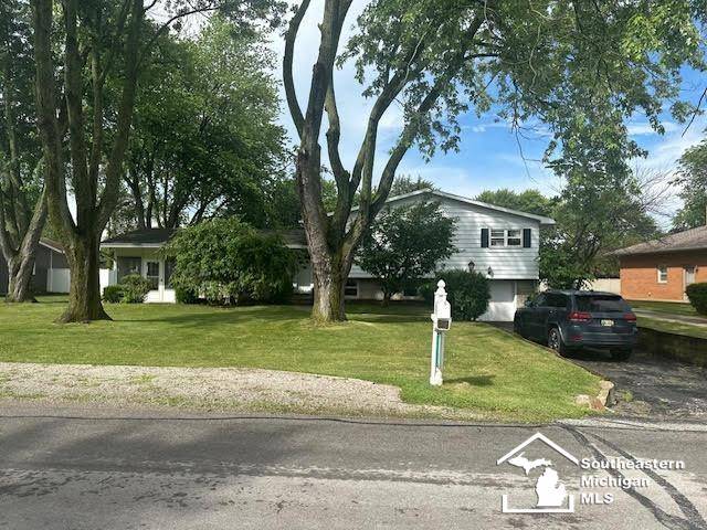 5024 Kay Drive, Monroe, MI 48161