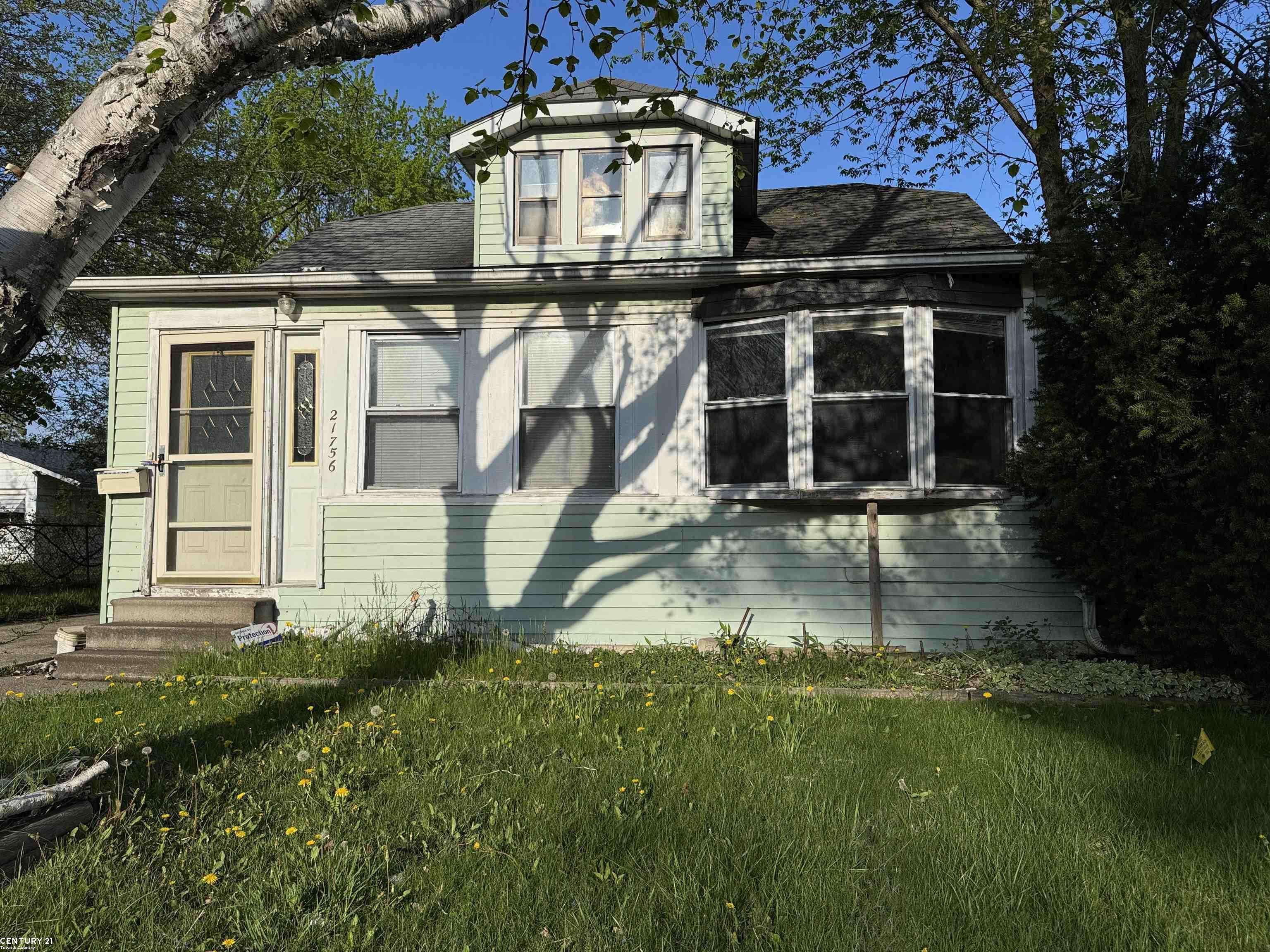 Eastpointe, MI 48021,21756 Shakespeare Avenue