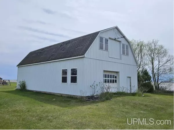 Cedarville, MI 49887,TBD M35 Highway