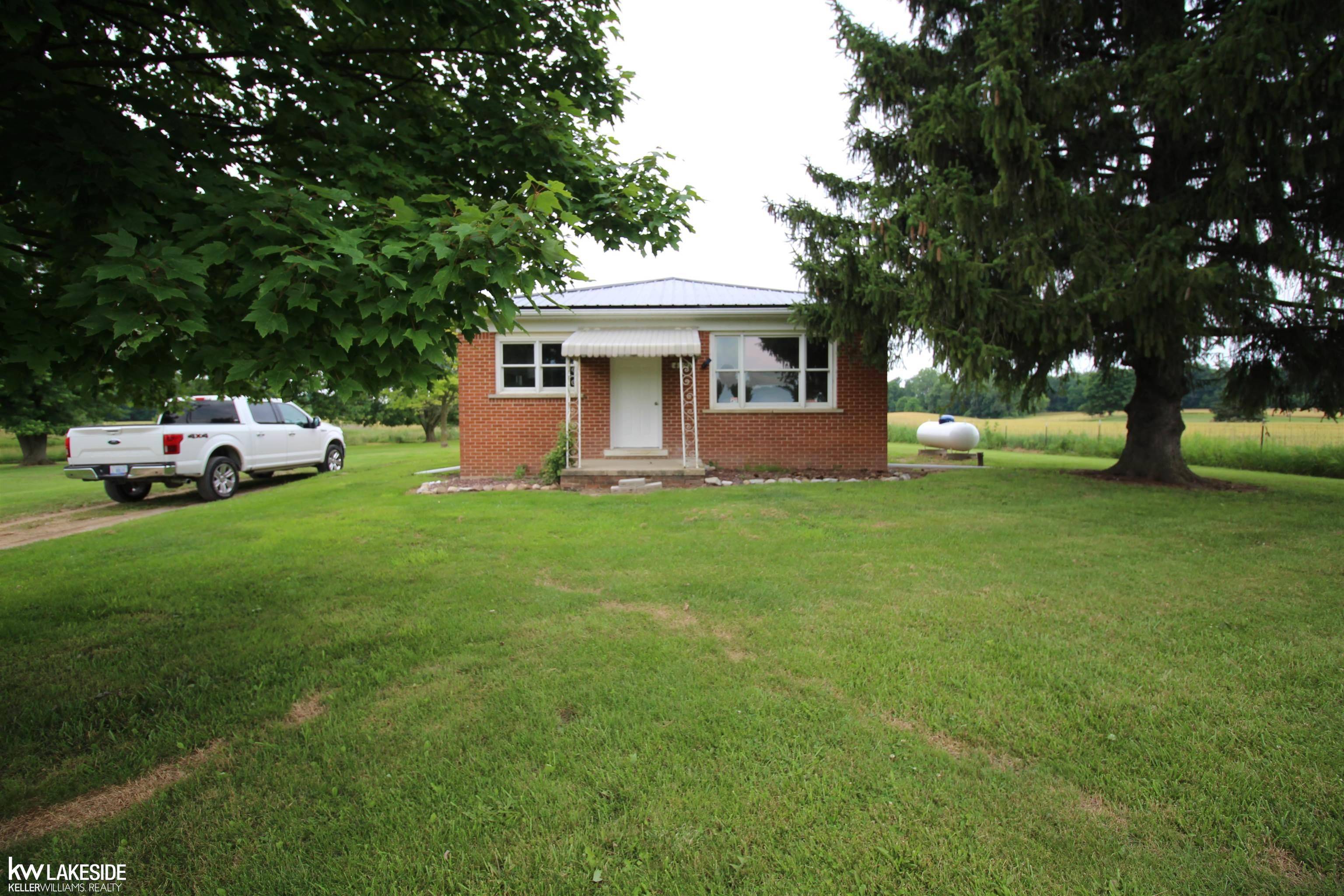4191 Miller Road, Emmett, MI 48022