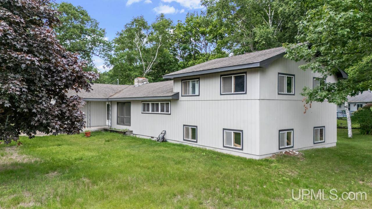 Escanaba, MI 49829,2511 S 21st Street