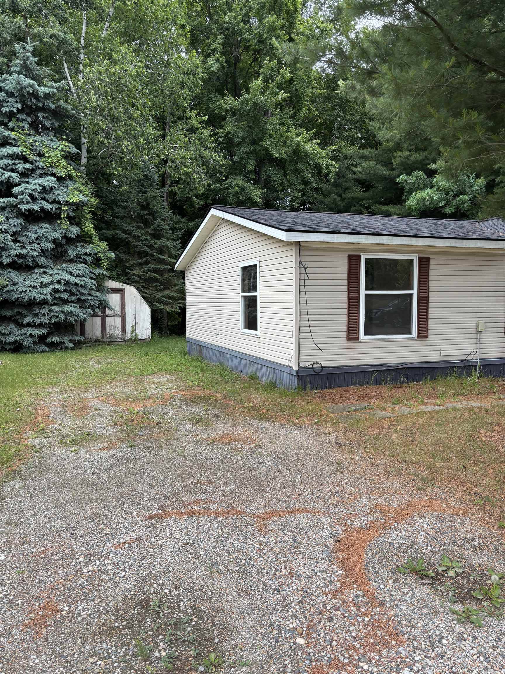 Croswell, MI 48422,2237 RANAE Street