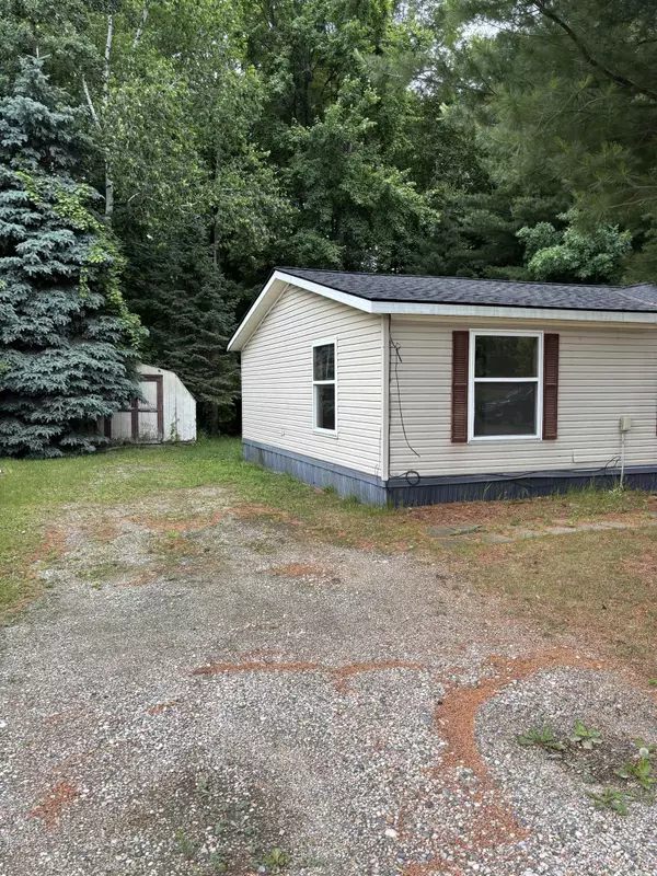 Croswell, MI 48422,2237 RANAE Street