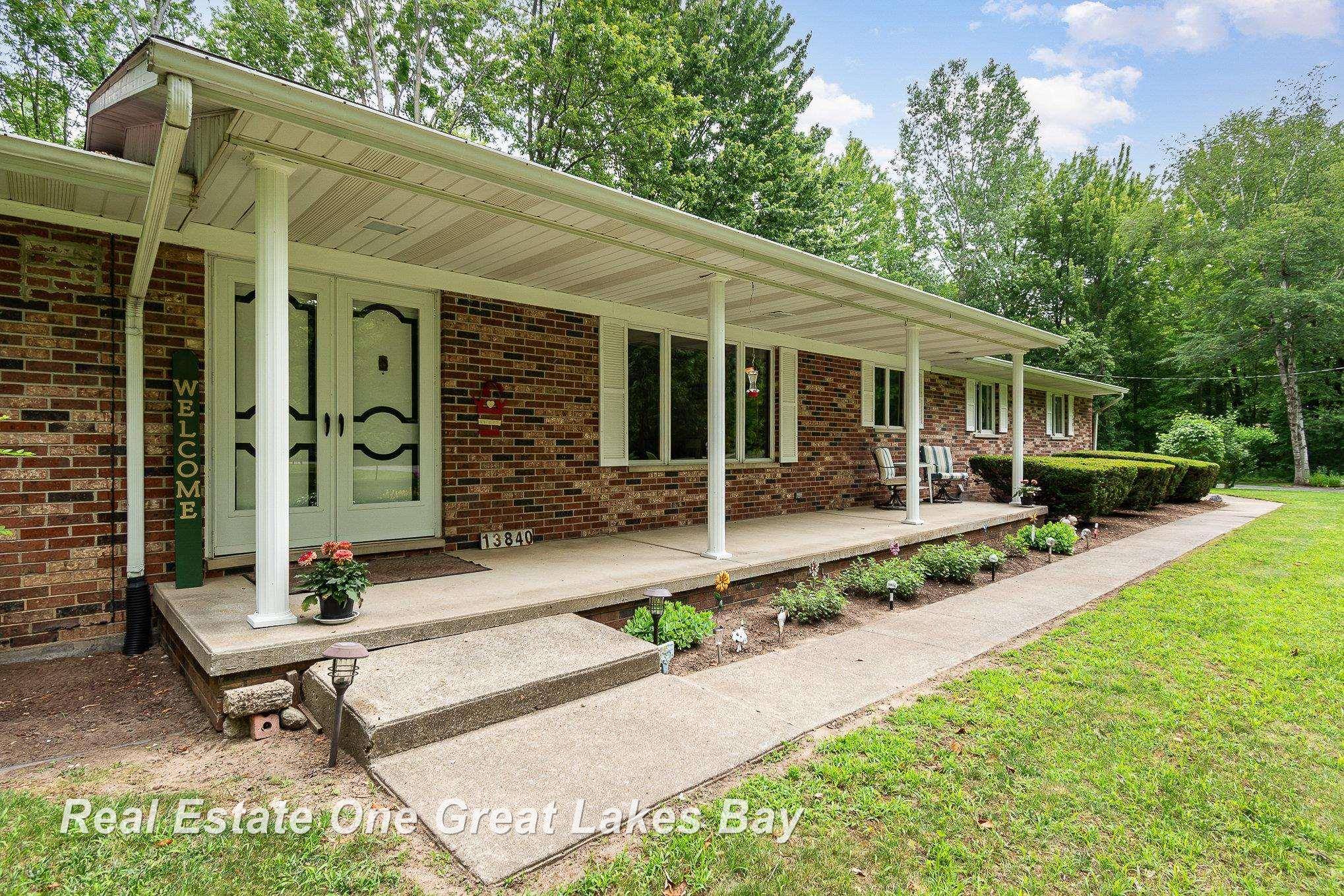 Hemlock, MI 48626,13840 Dice Road
