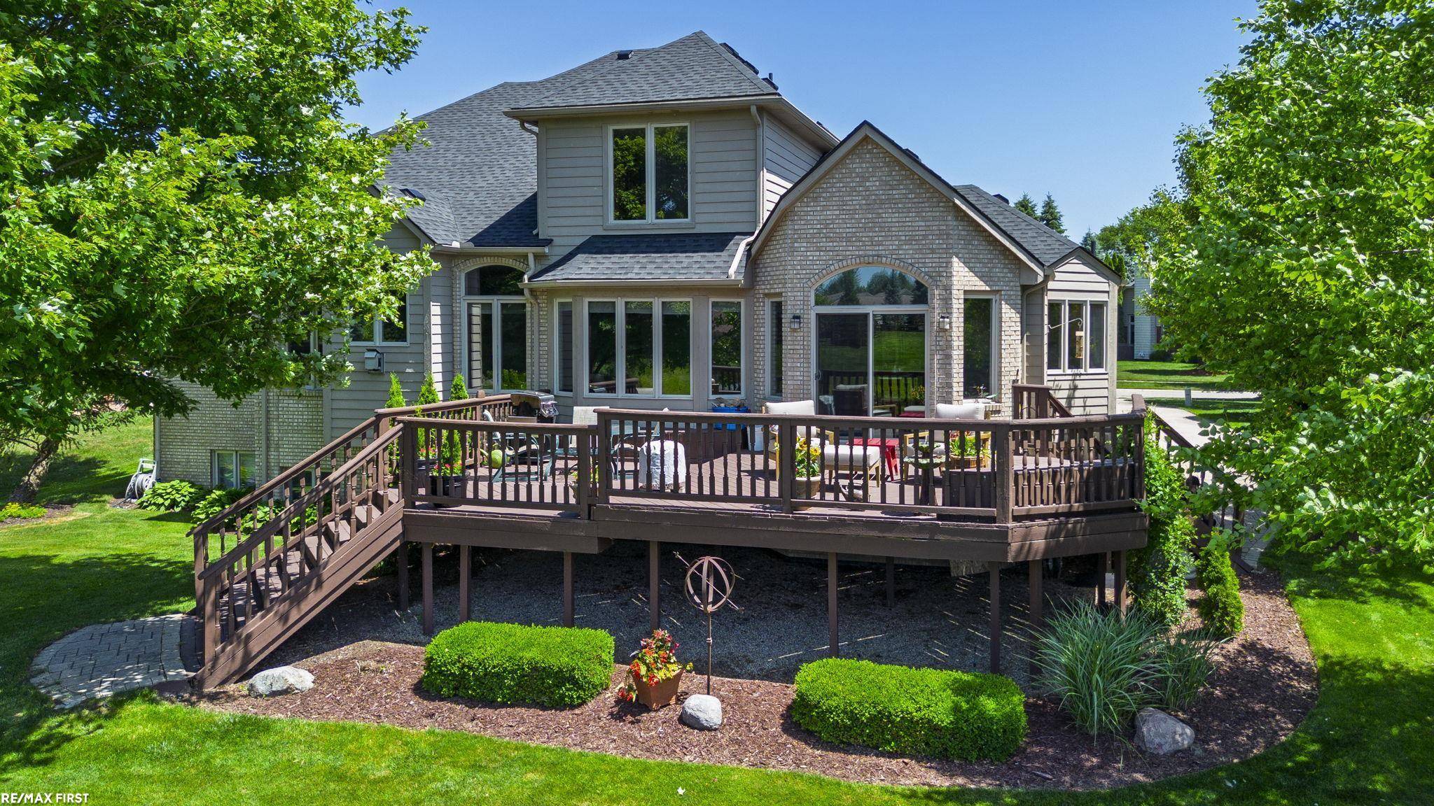 Shelby Twp, MI 48316,56661 Aberdeen Drive