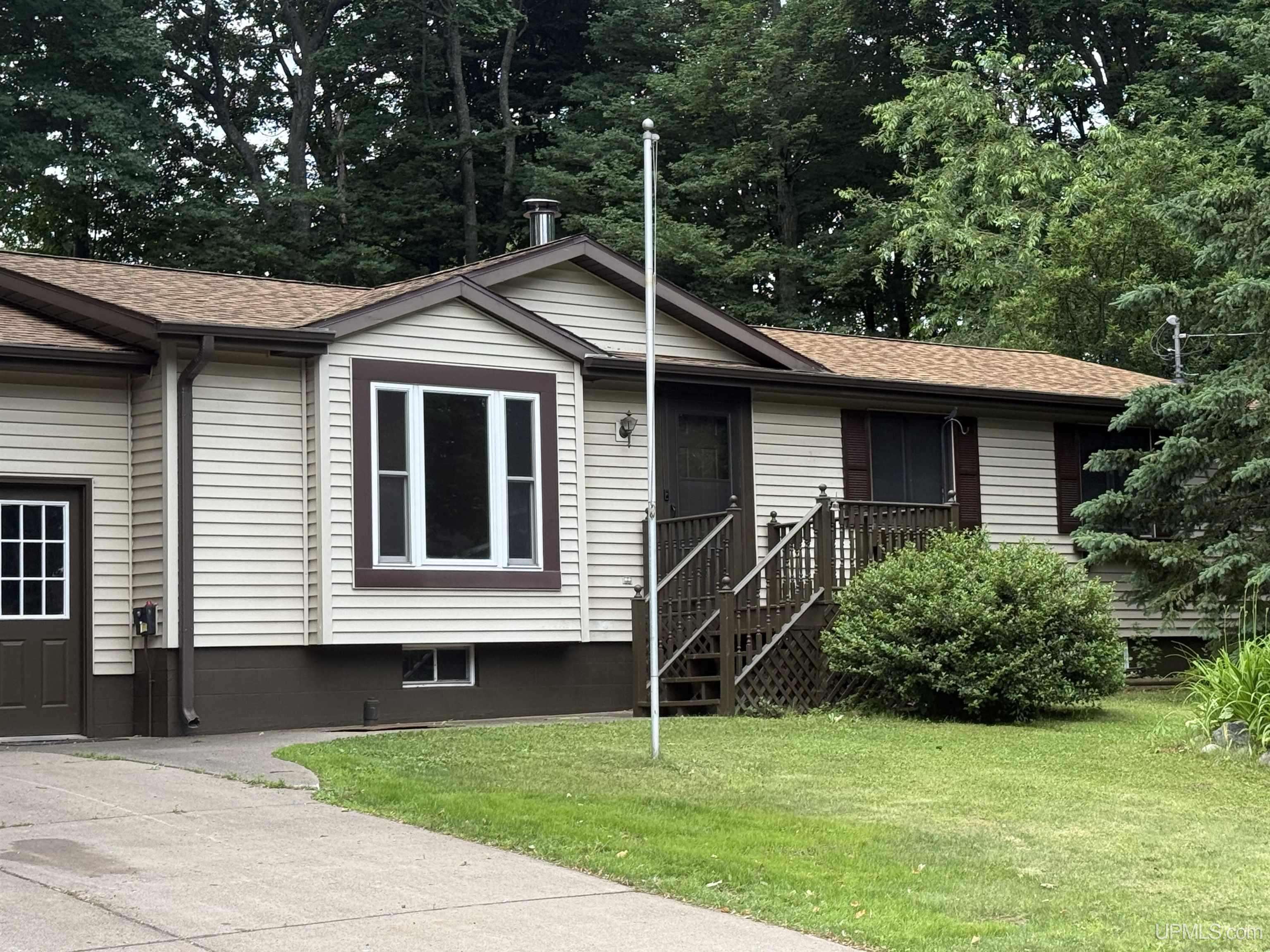 1953 Orchard Street, Marquette, MI 49855