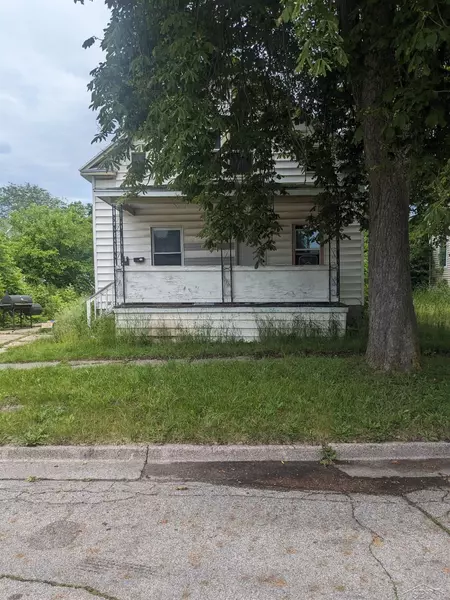 614 Miller Street, Saginaw, MI 48602